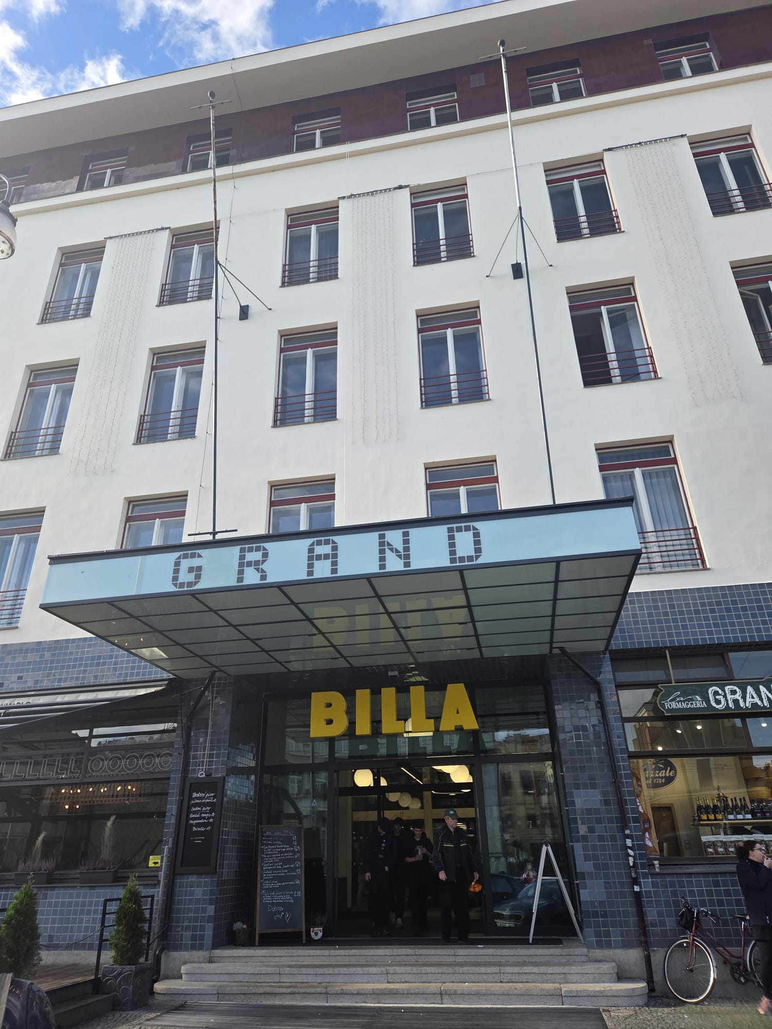 BILLA foto 4