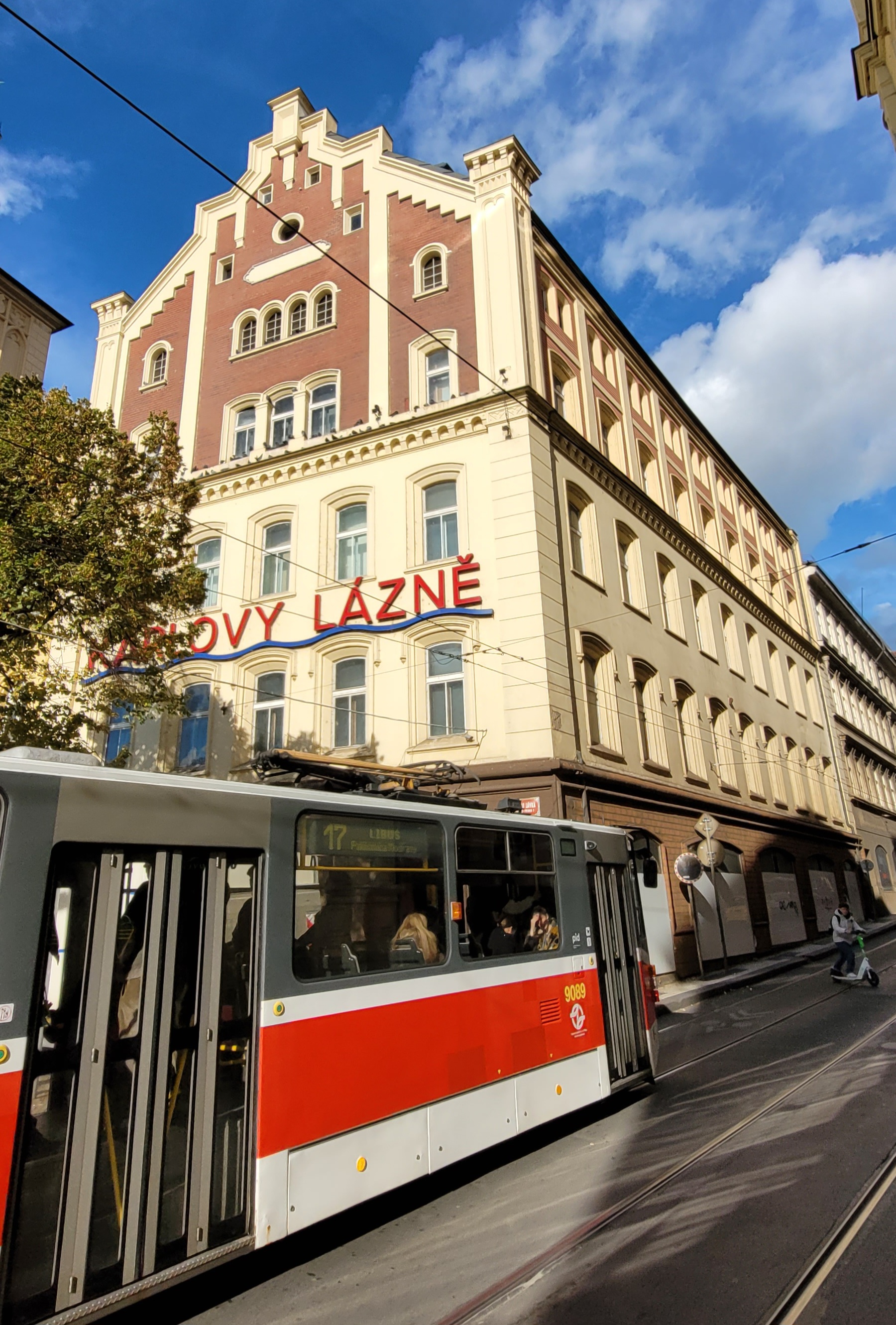 Karlovy Lázně foto 2