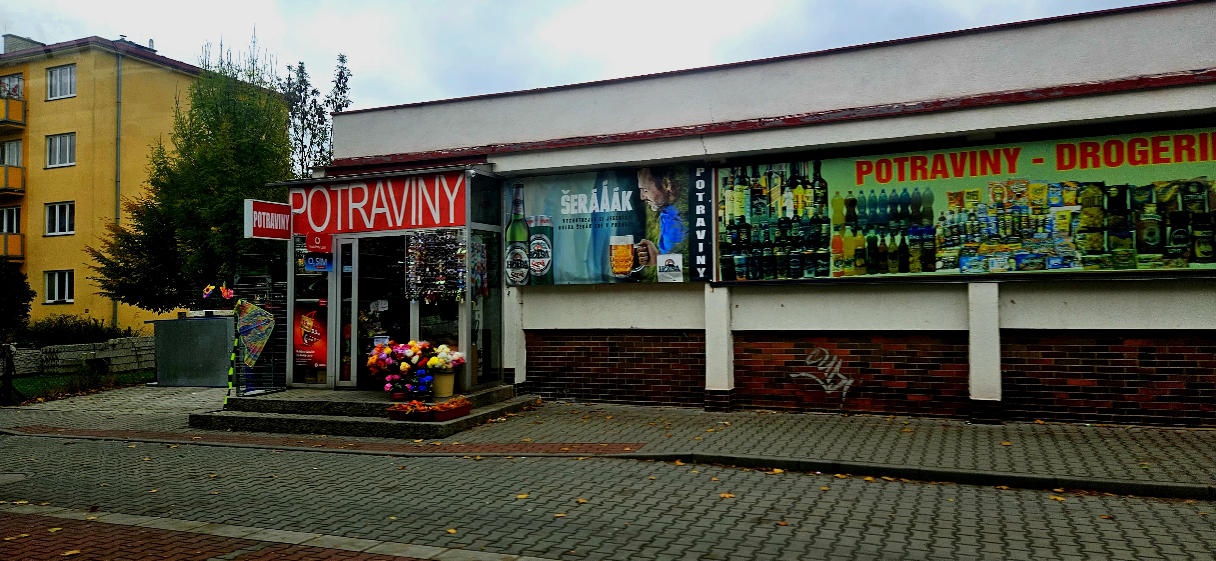 Smíšené zboží Tyršova 617 foto 2