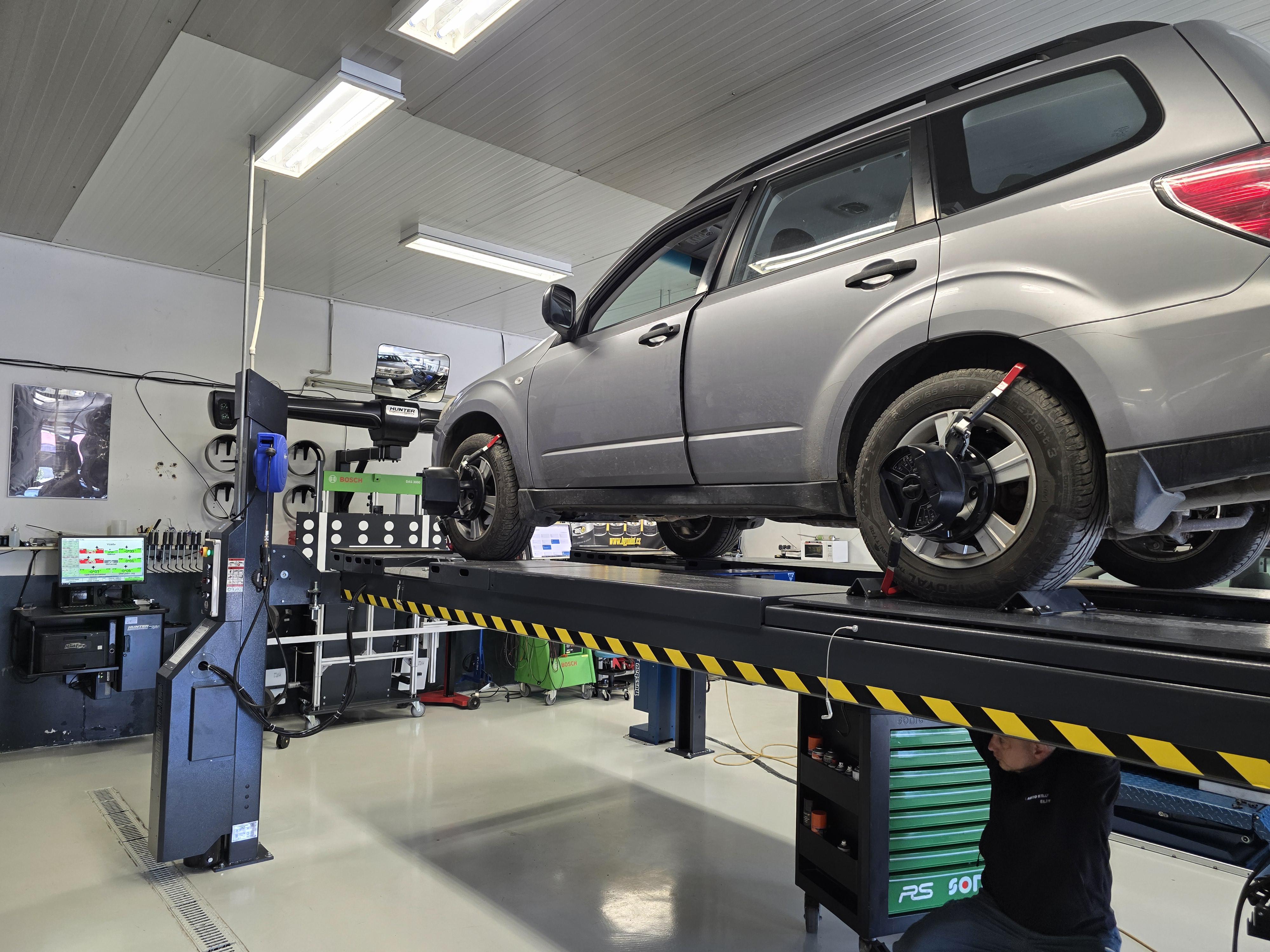 PNEUSERVIS a AUTOSERVIS Bosch Car Service foto 6