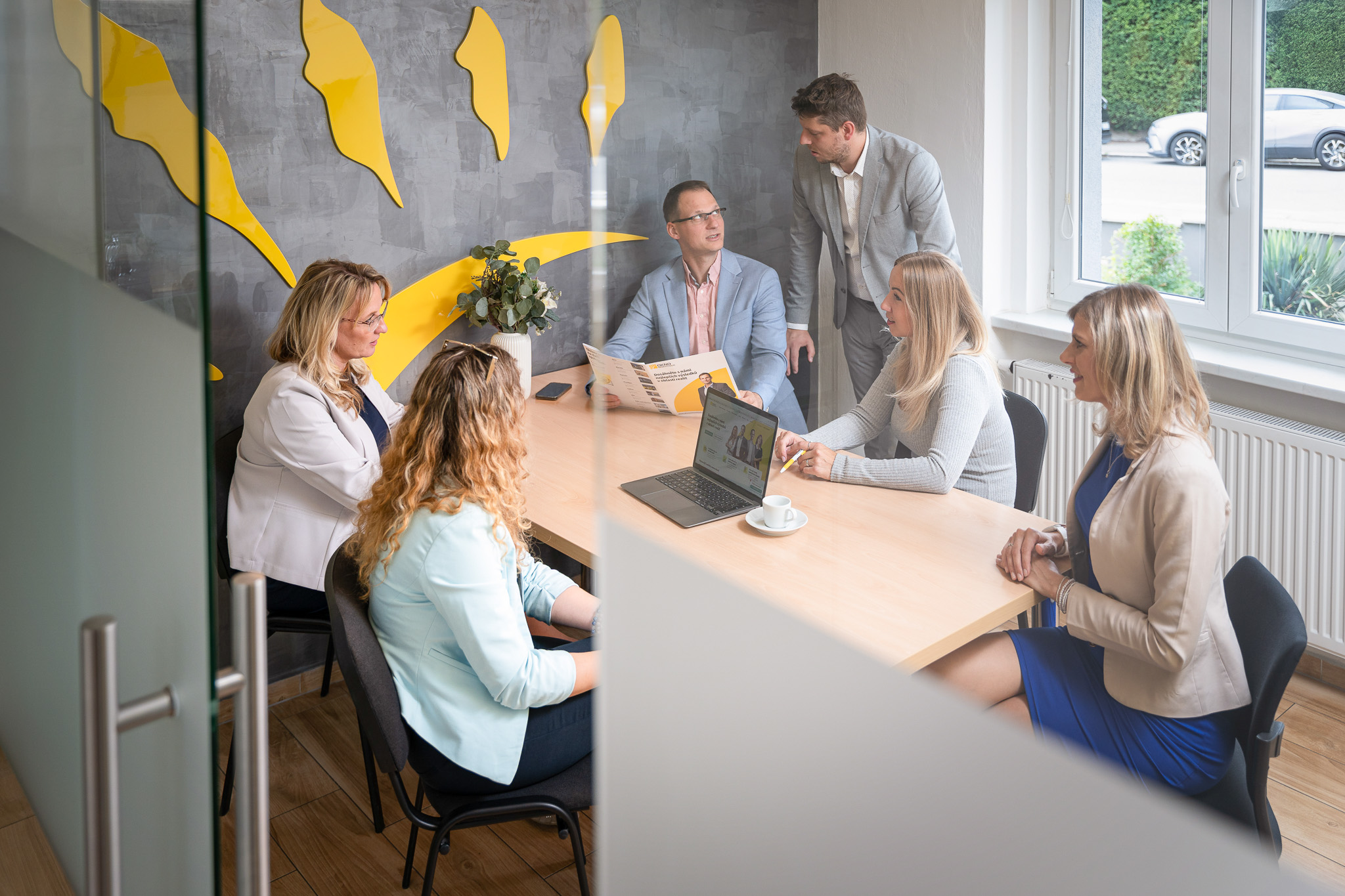 OKNO NEMOVITOSTÍ foto 6