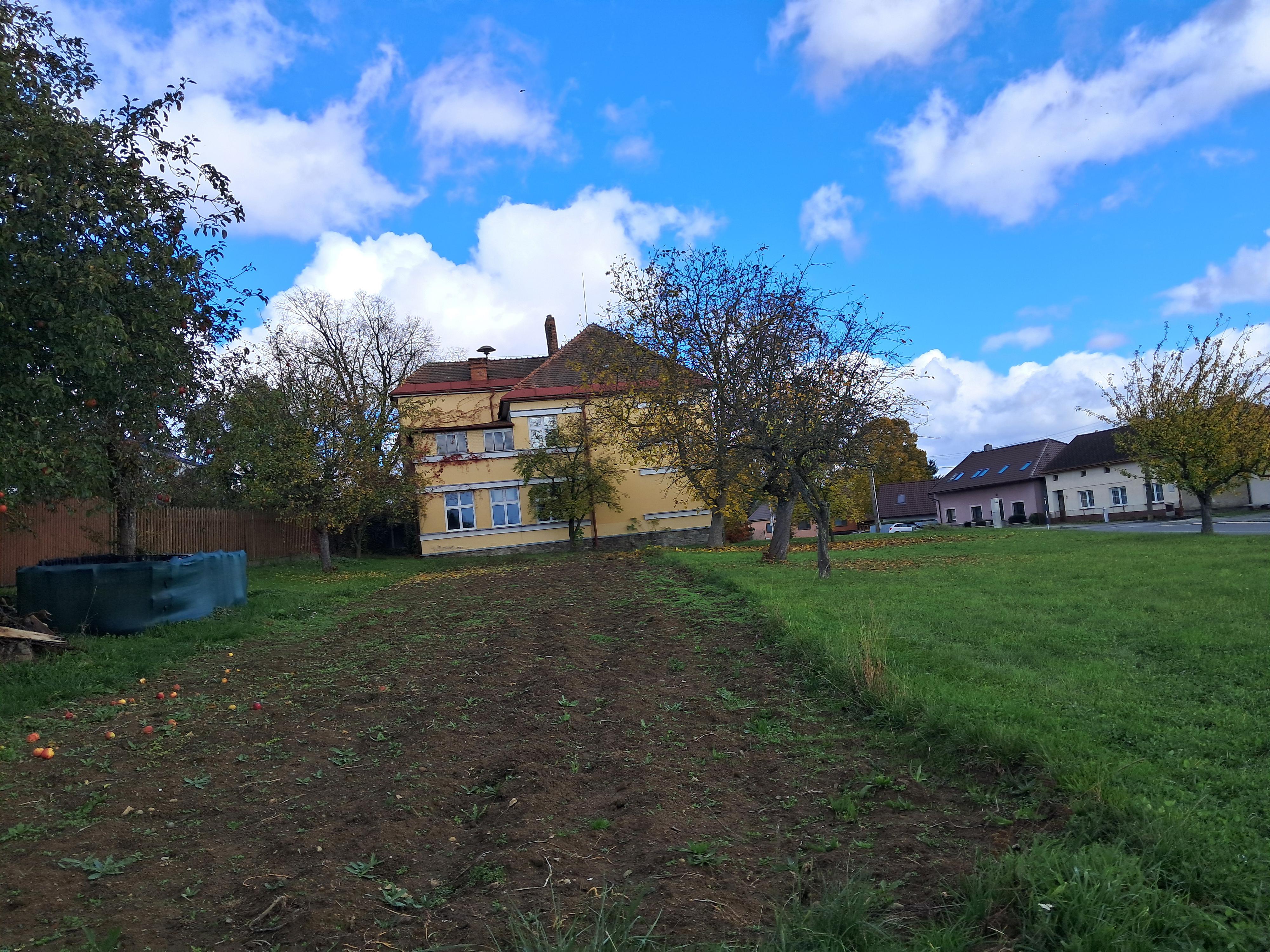 Budeč - obecní úřad foto 2
