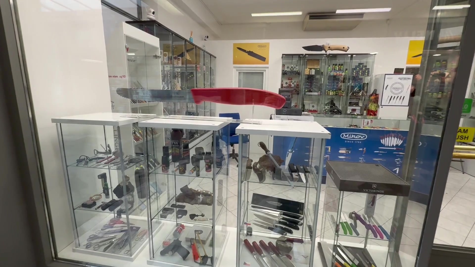 1. Svět nožů foto 2 (náhled videa)