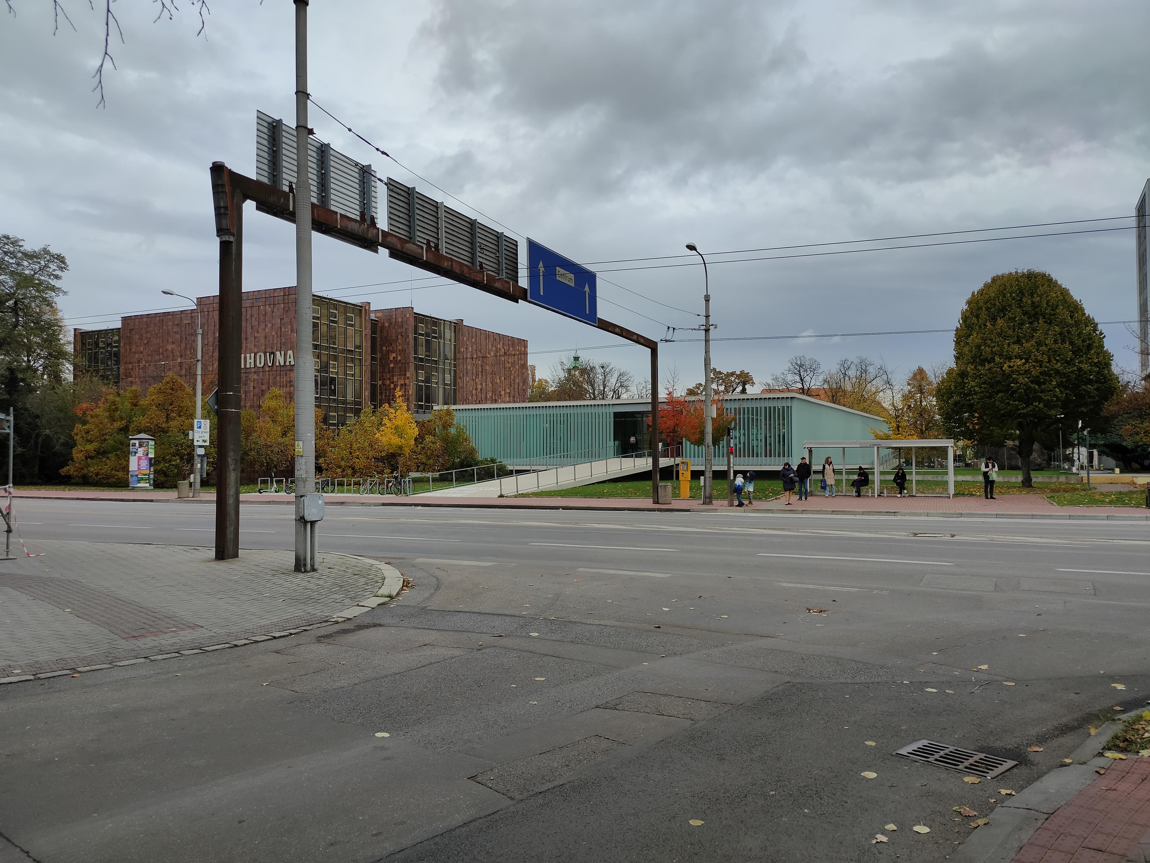 Jihočeská vědecká knihovna v Českých Budějovicích foto 5