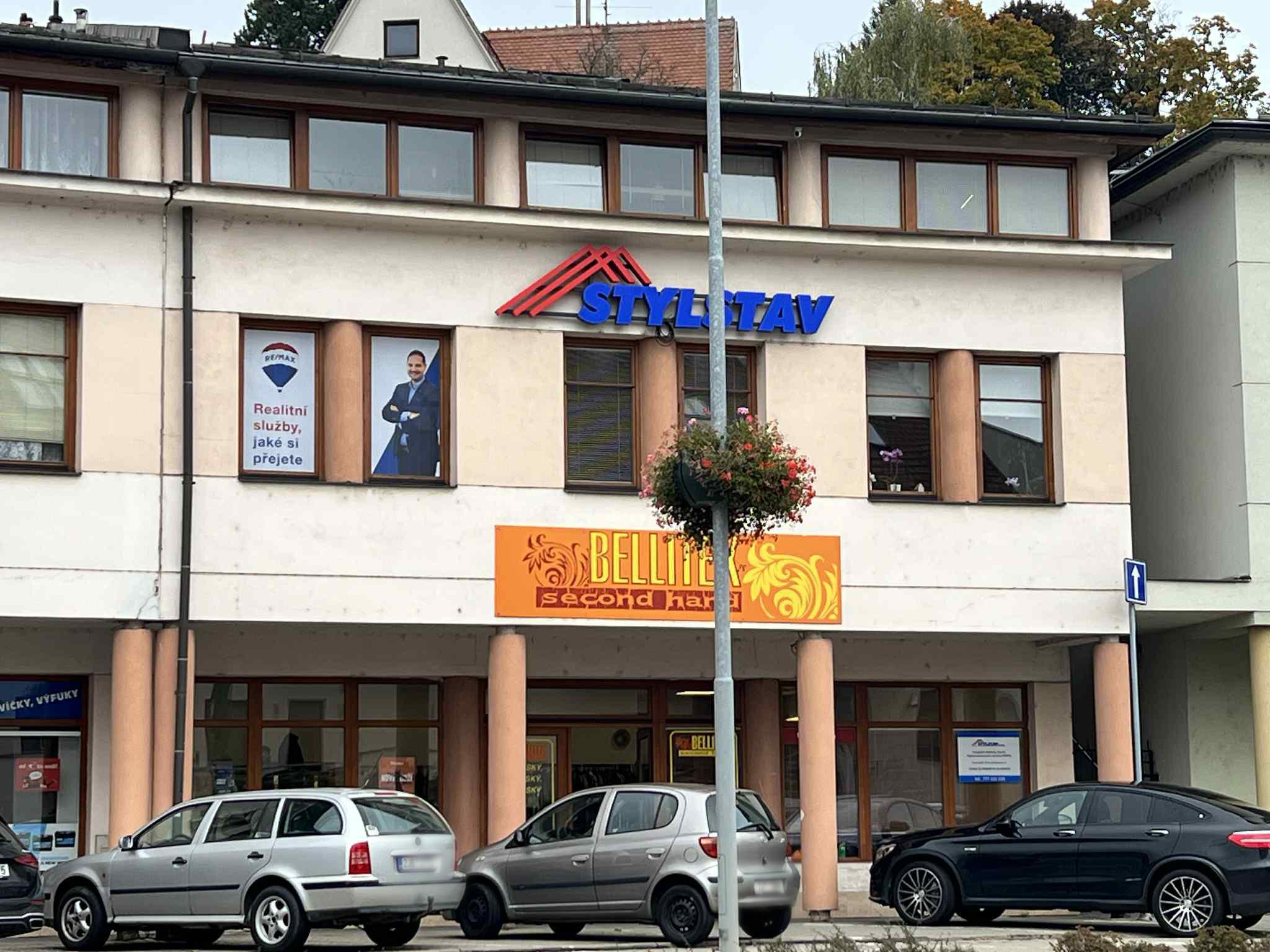 RE/MAX Focus Plus foto 2