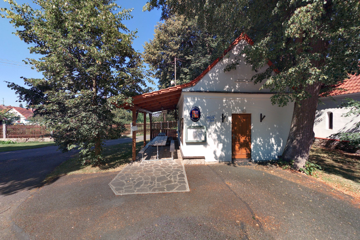 Balkova Lhota - obecní úřad foto 2