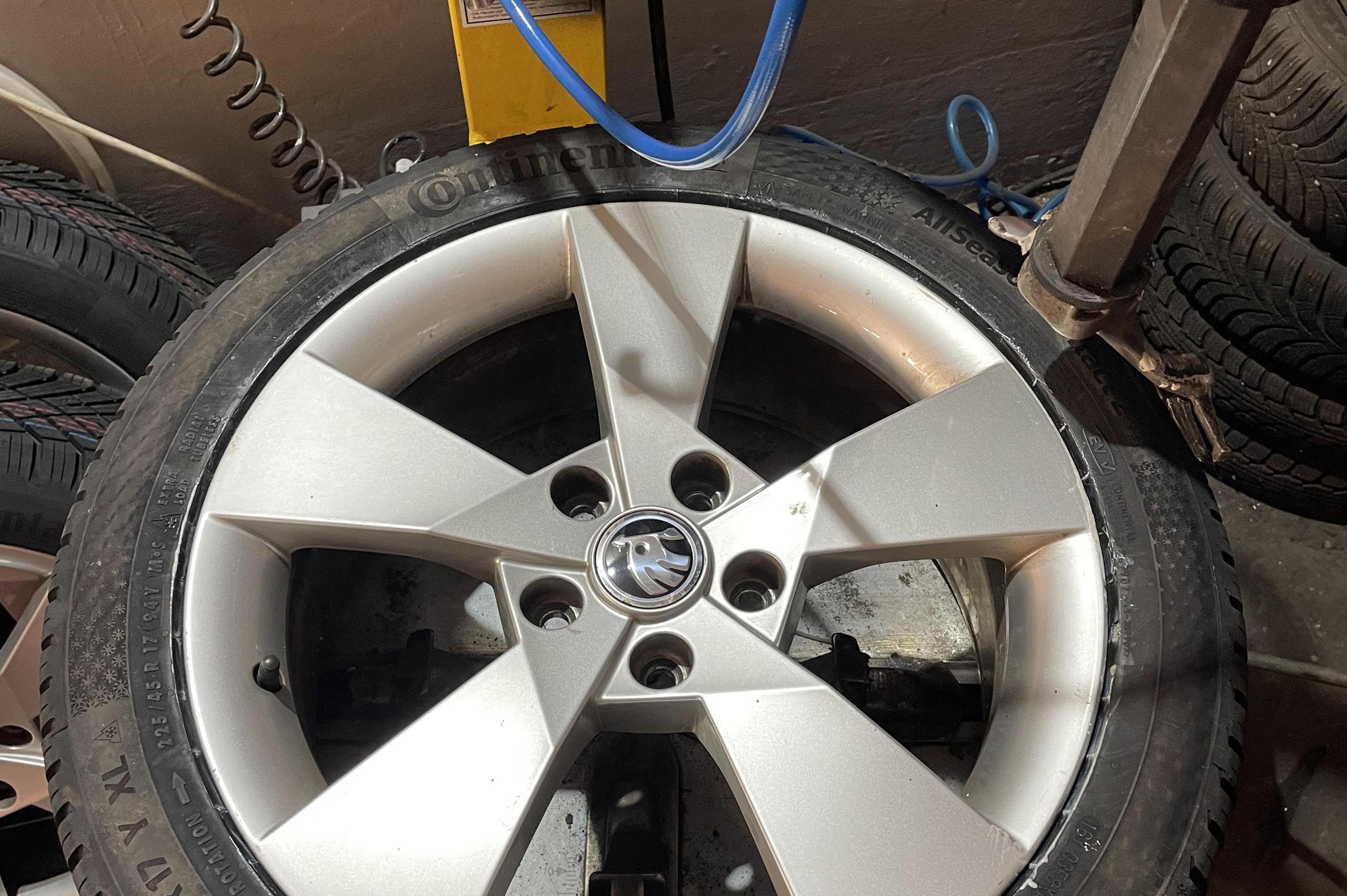 Pneuservis, prodej pneu