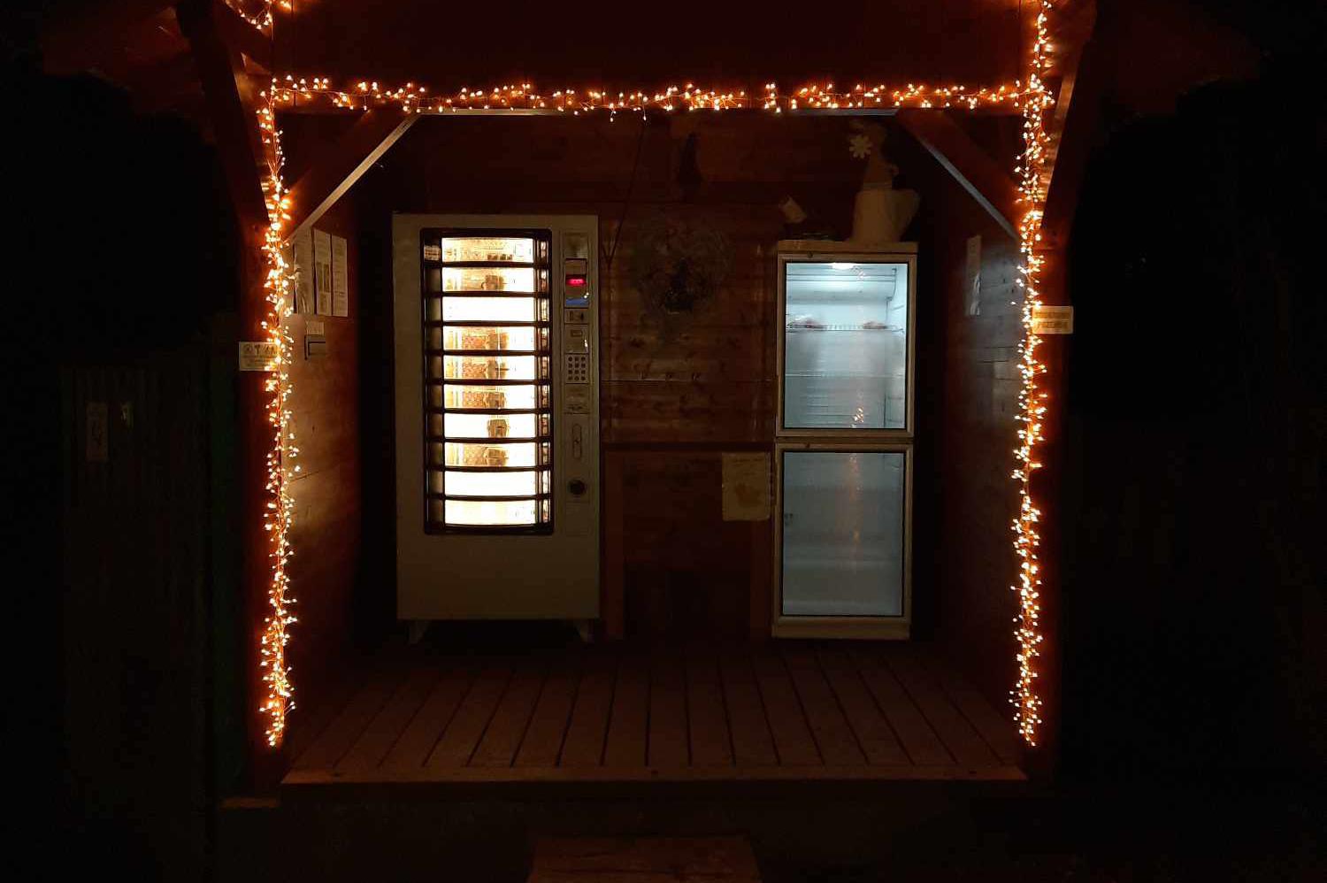 VAJÍČKOMAT LÍHA - spokojené kuře z Občova