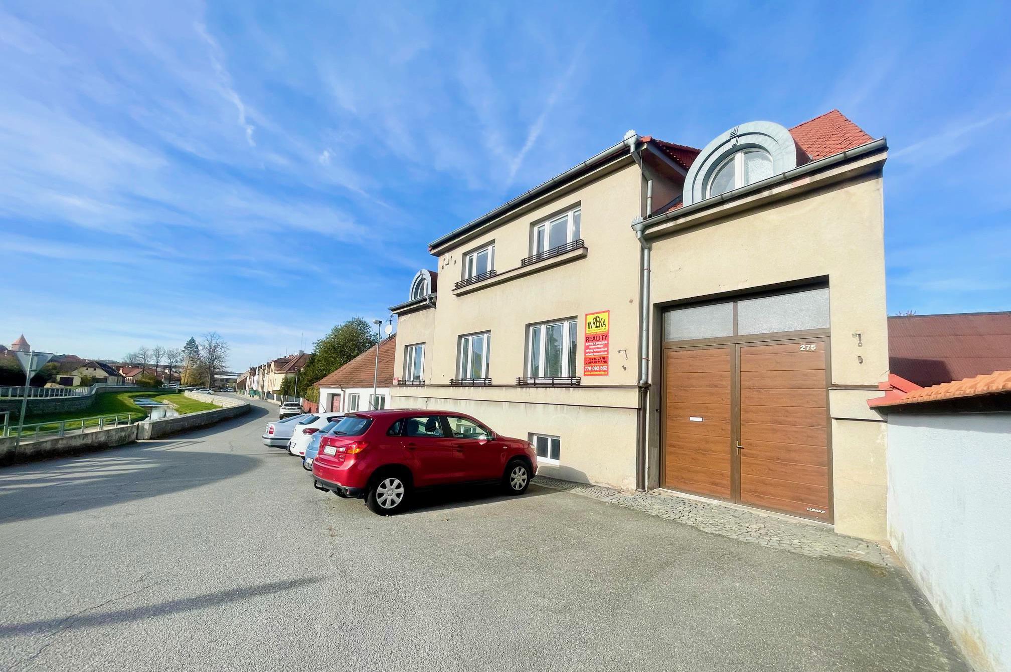 INREKA - realitní kancelář