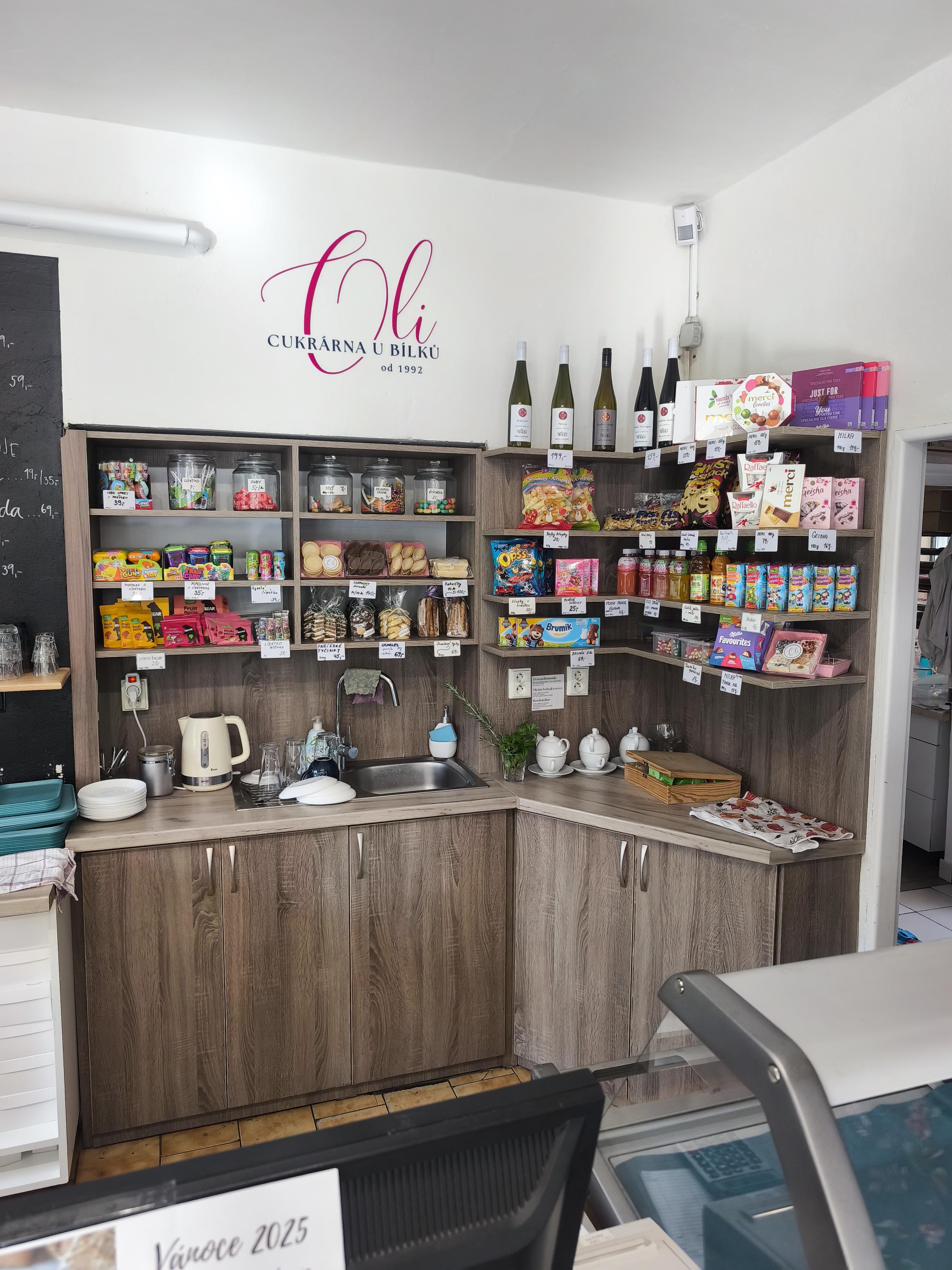 Oli - cukrárna u Bílků foto 3