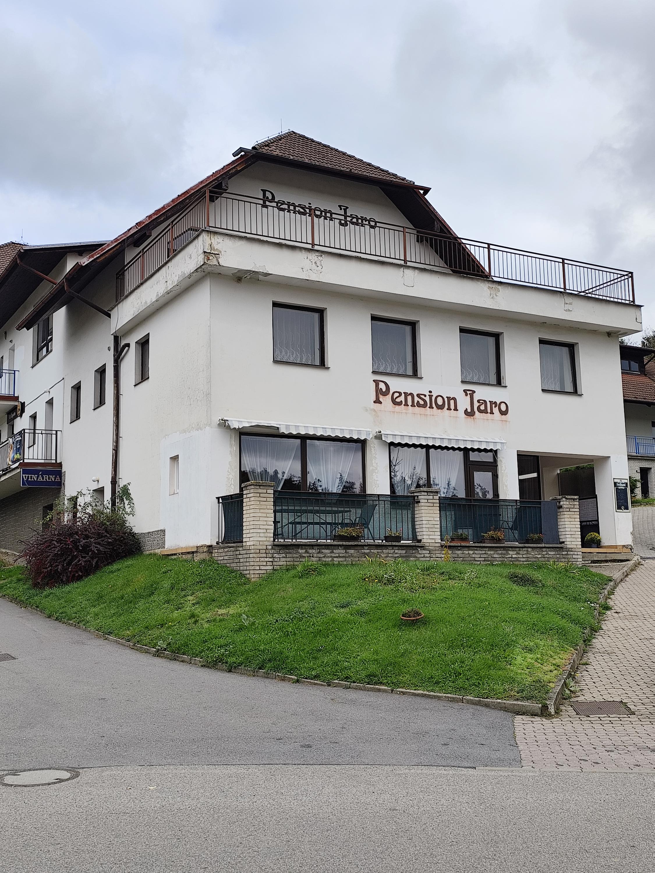 Vinárna U Čarodějek foto 1