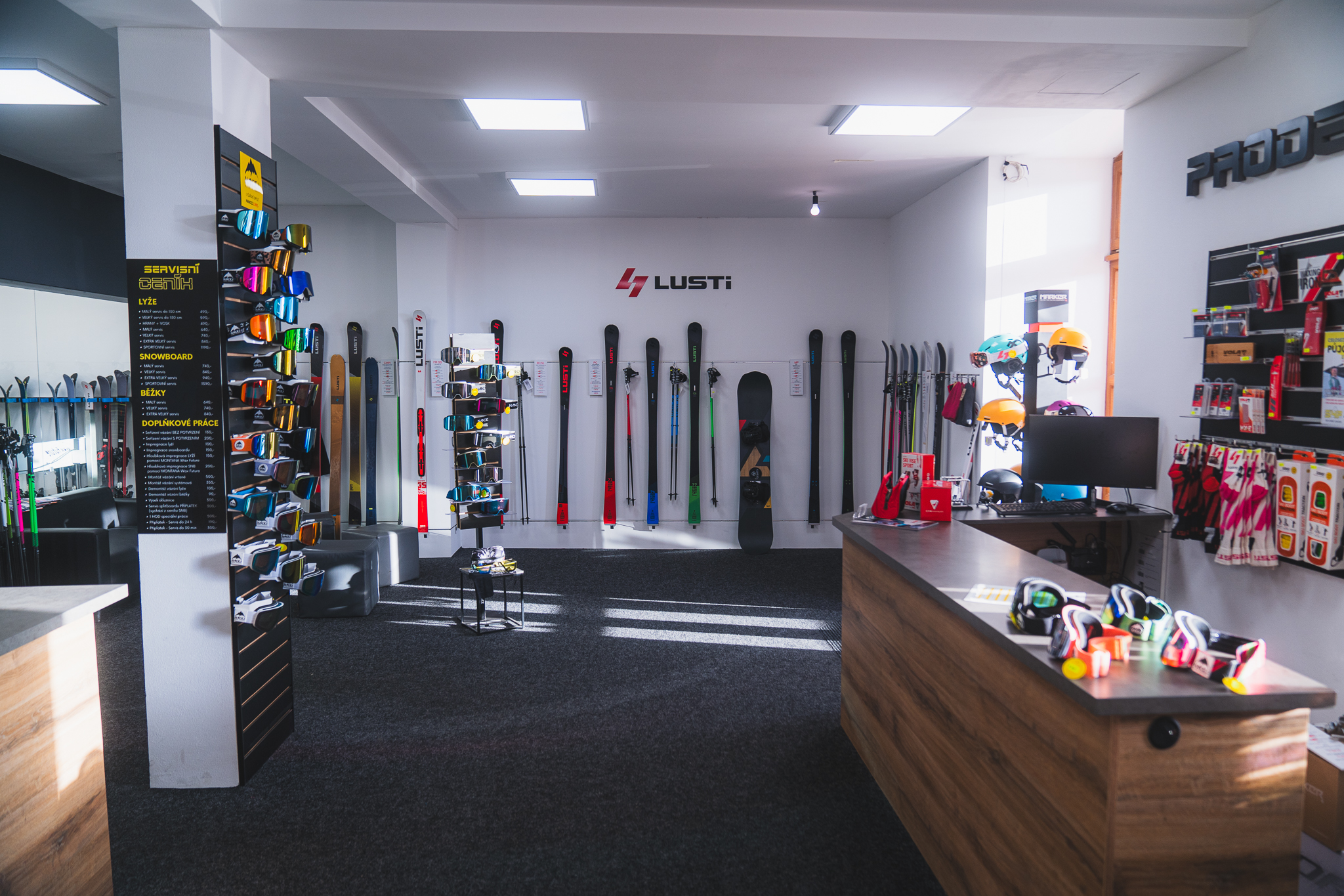 Snow4fun SKI & BIKE CENTER foto 2