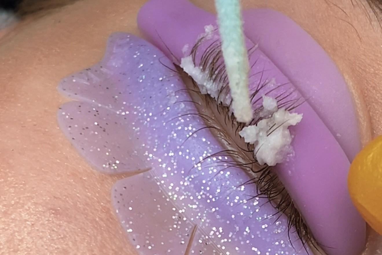 Laminace řas Lada Österreicherová