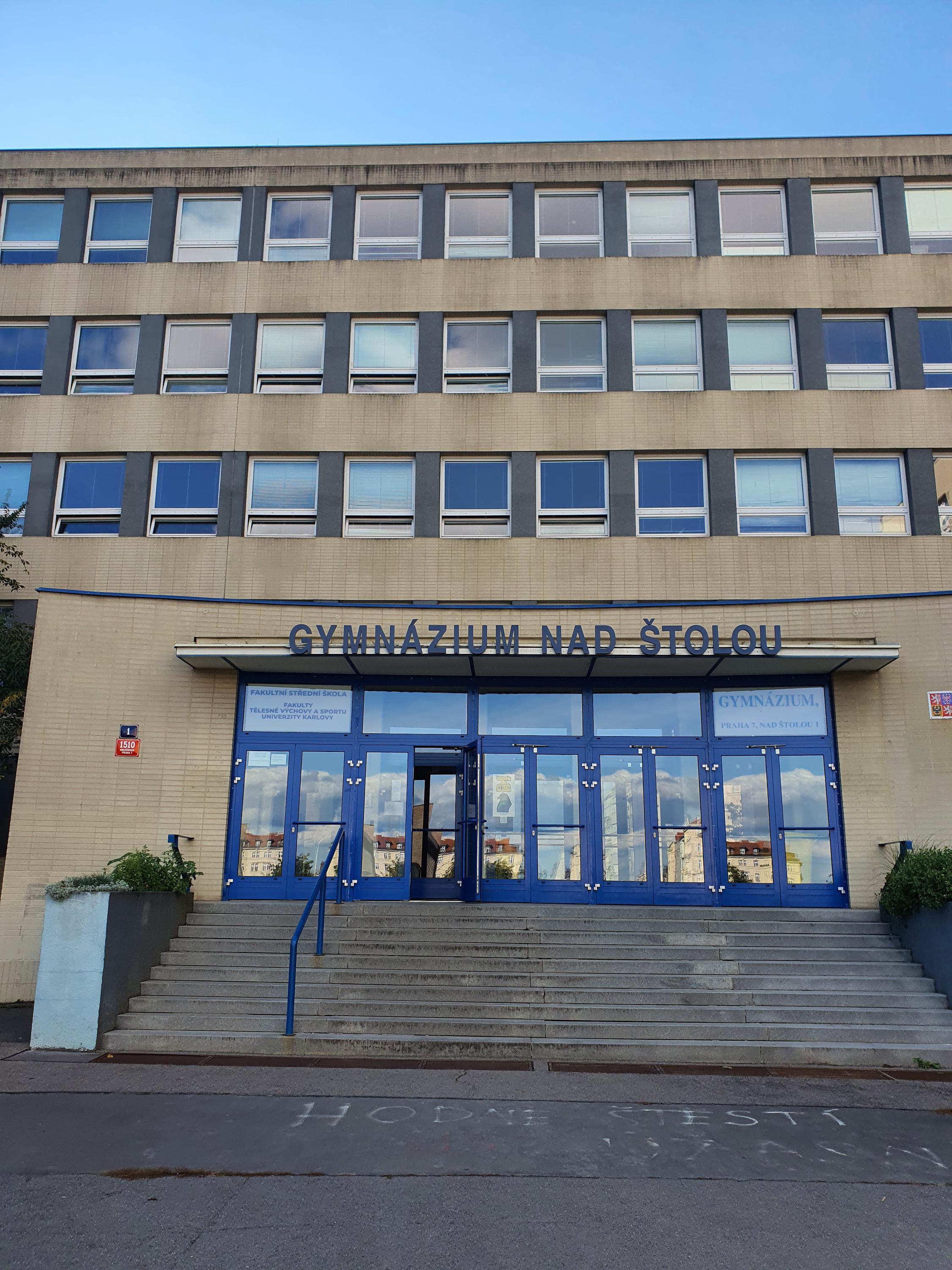Gymnázium Praha 7, Nad Štolou foto 6