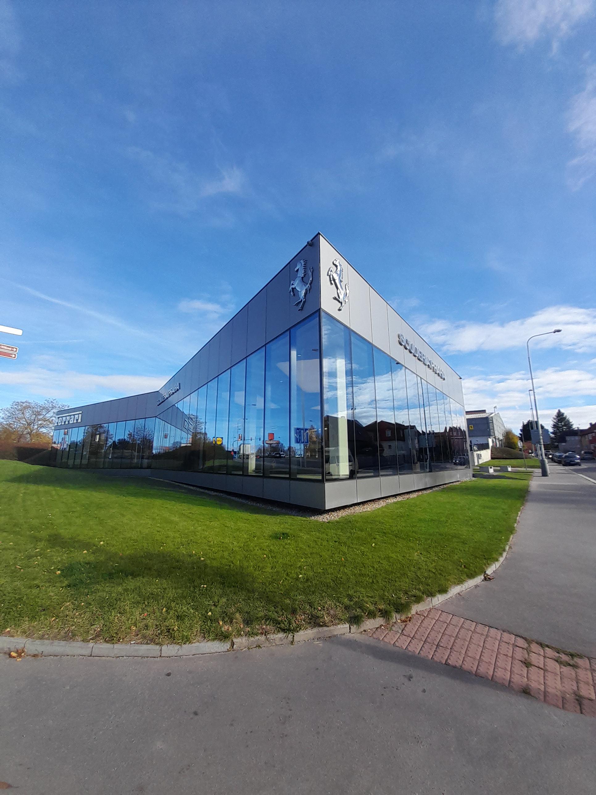 Scuderia SF Praha a.s. – Ferrari foto 2