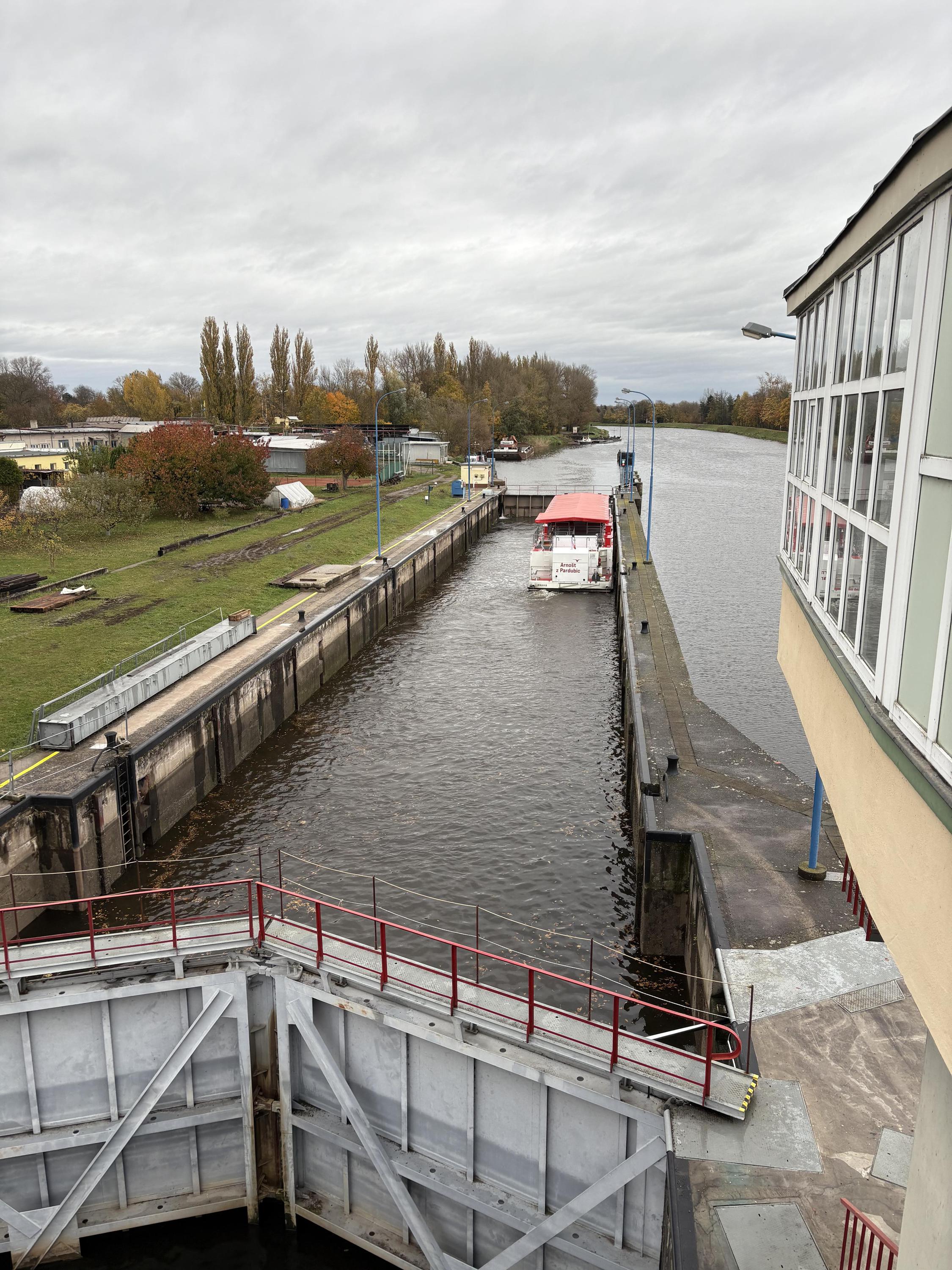 Plavební komora Pardubice foto 5