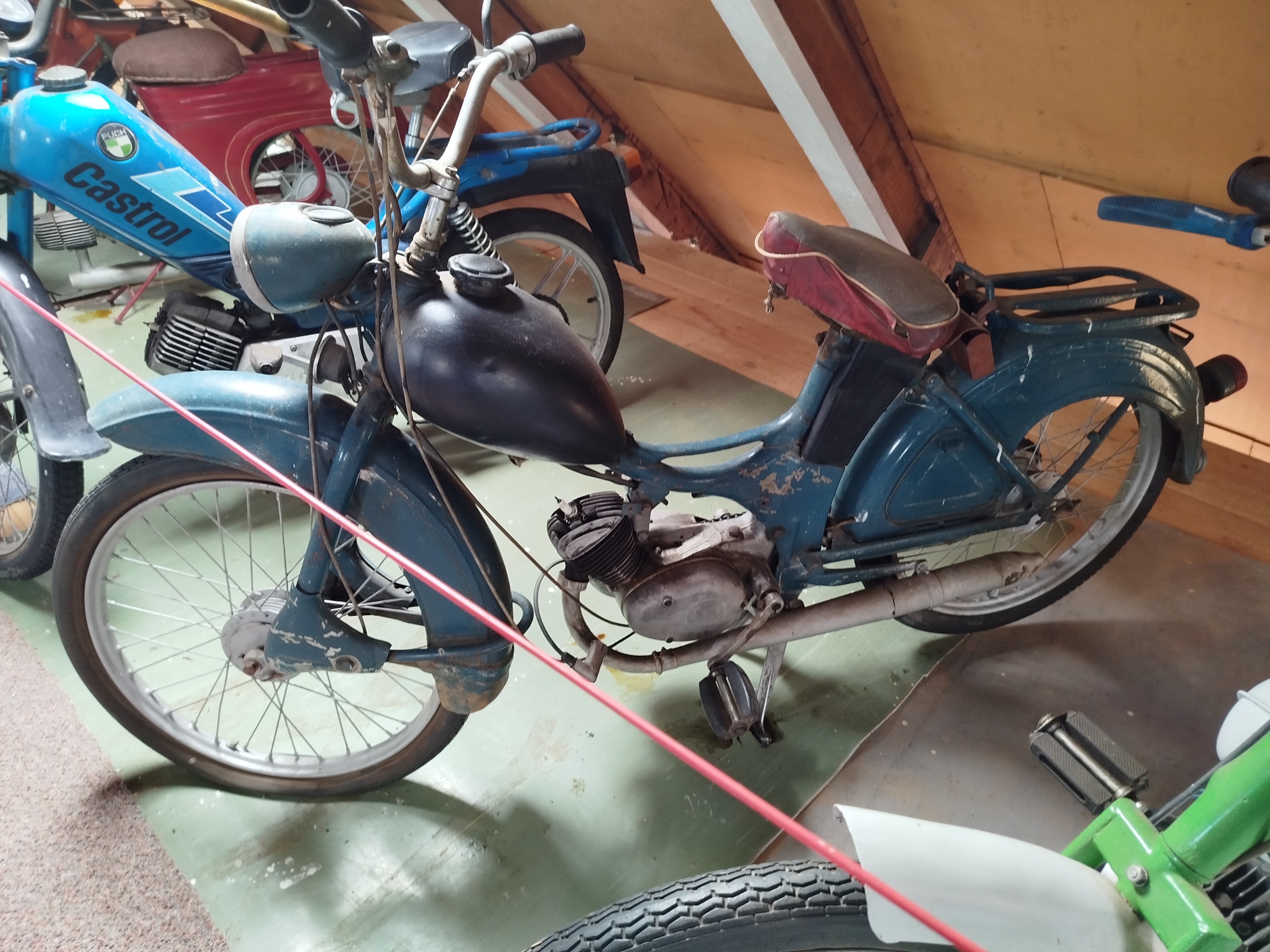 Muzeum historických vozidel a staré zemědělské techniky foto 4