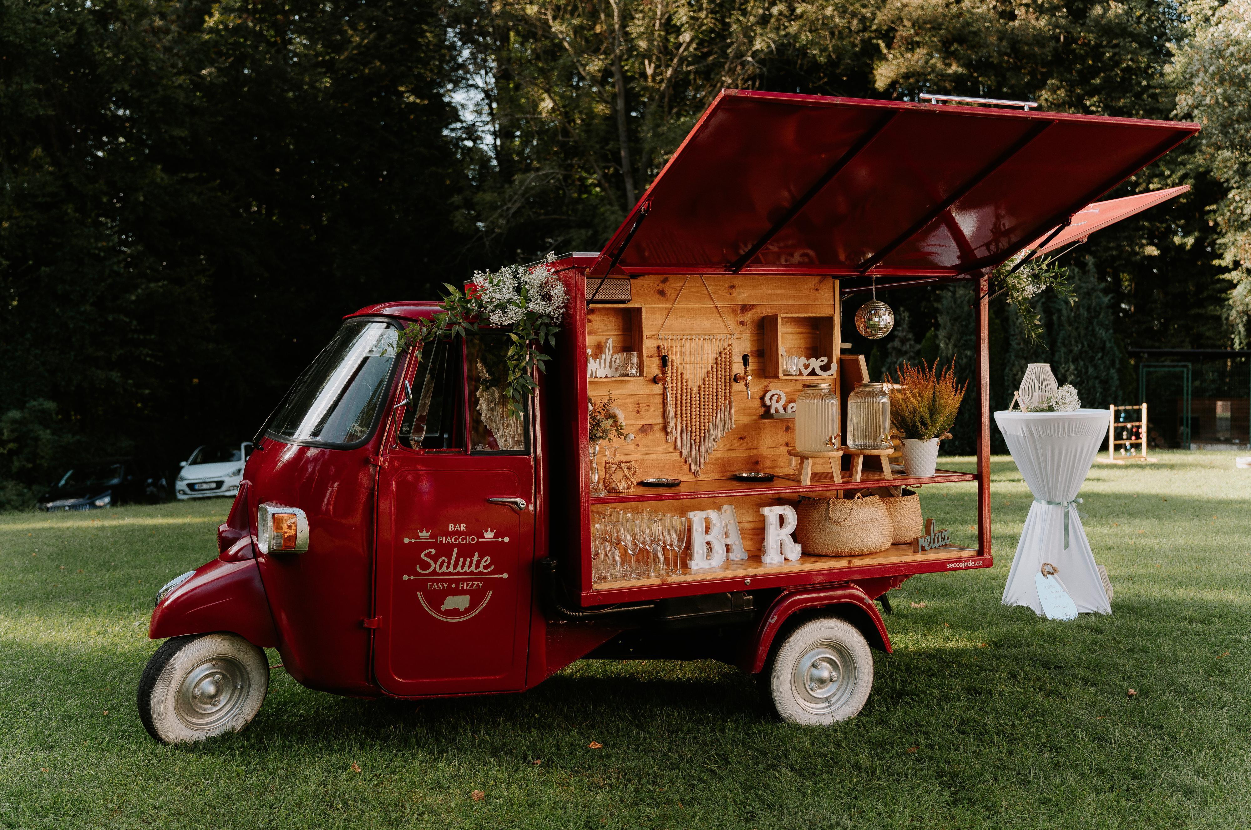 Pojízdný bar - Salute Secco Van
