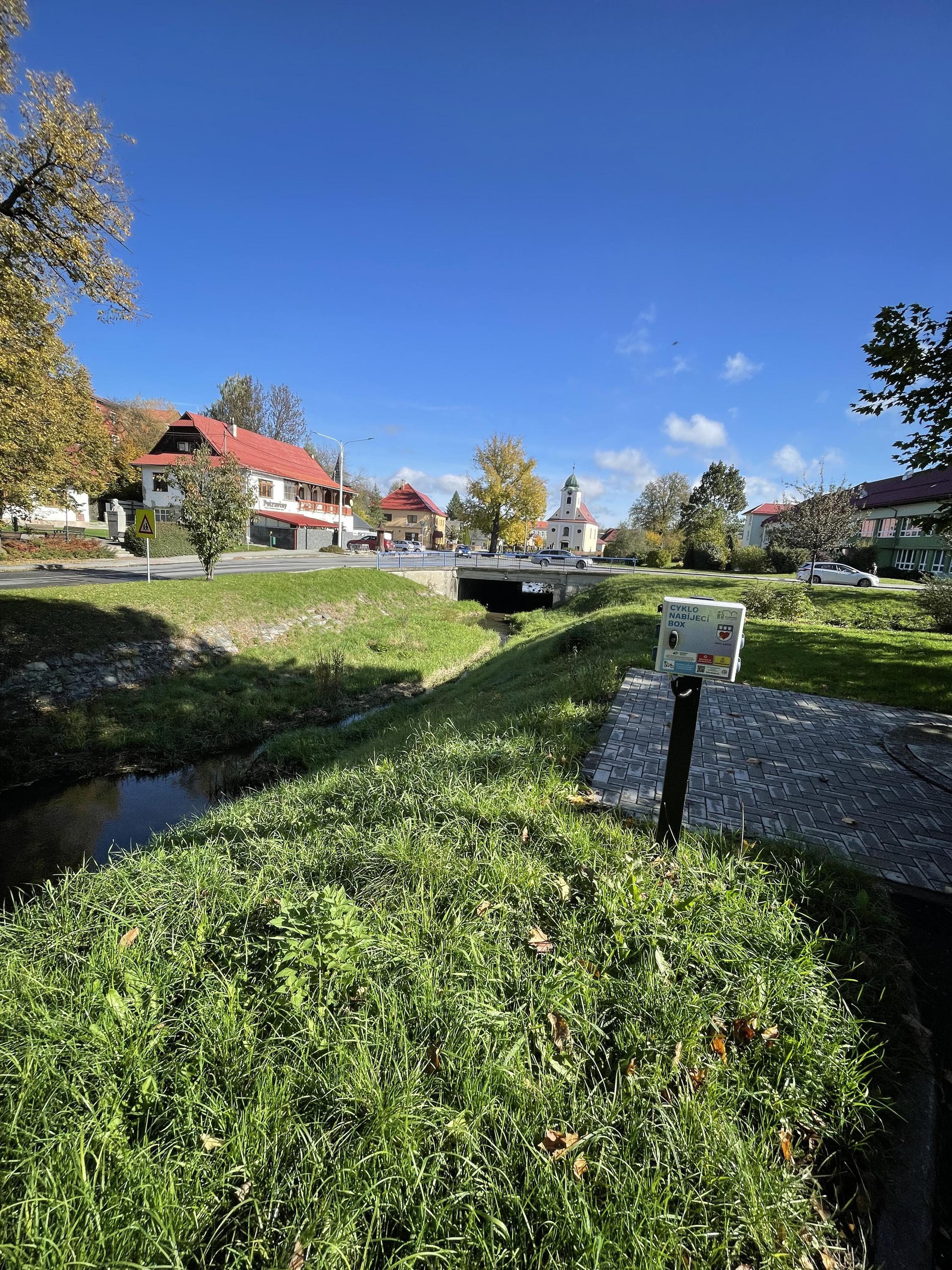 Nabíjecí stanice pro elektrokola Liptál foto 3