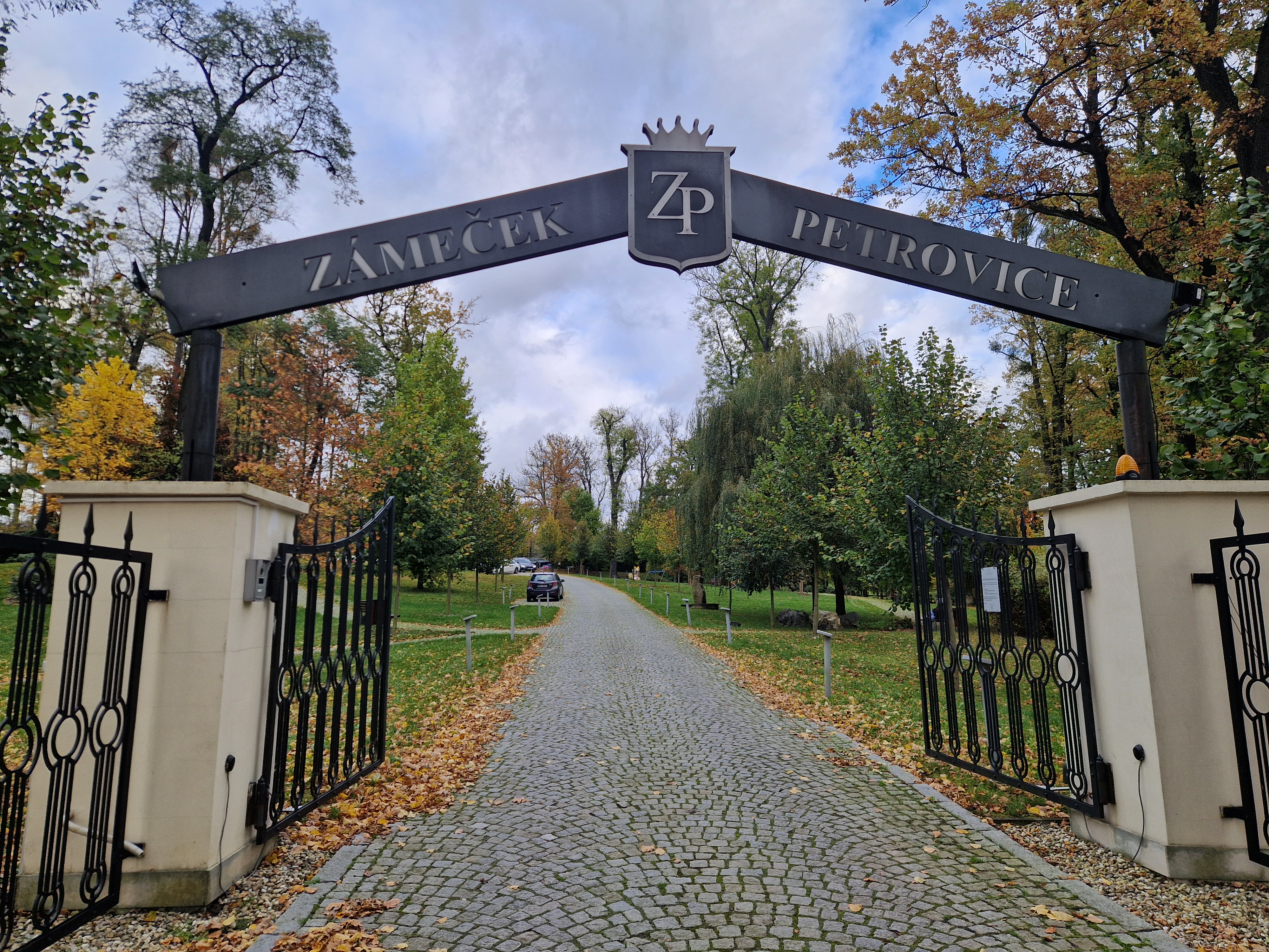 Zámeček Petrovice foto 2