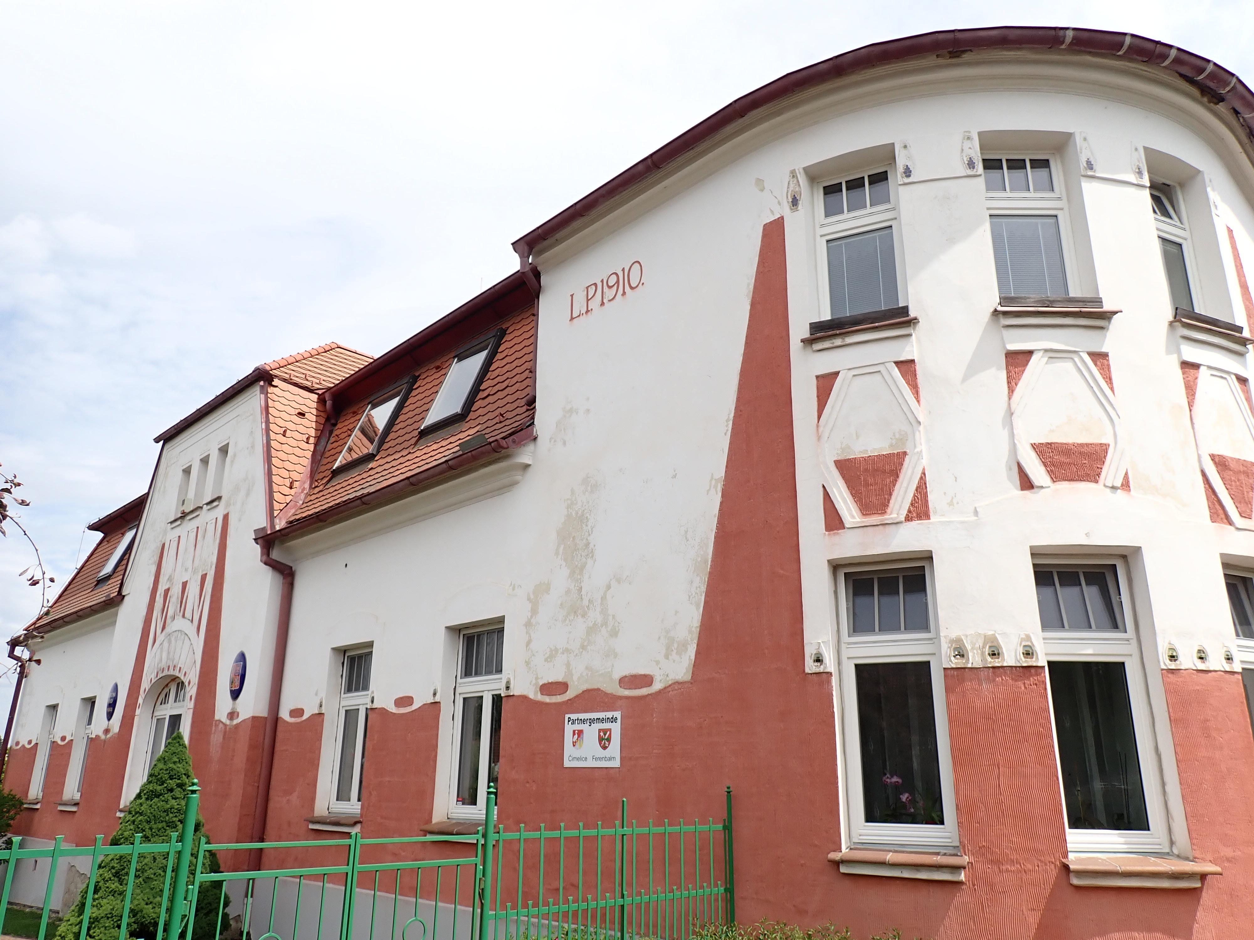 Čimelice - obecní úřad foto 6