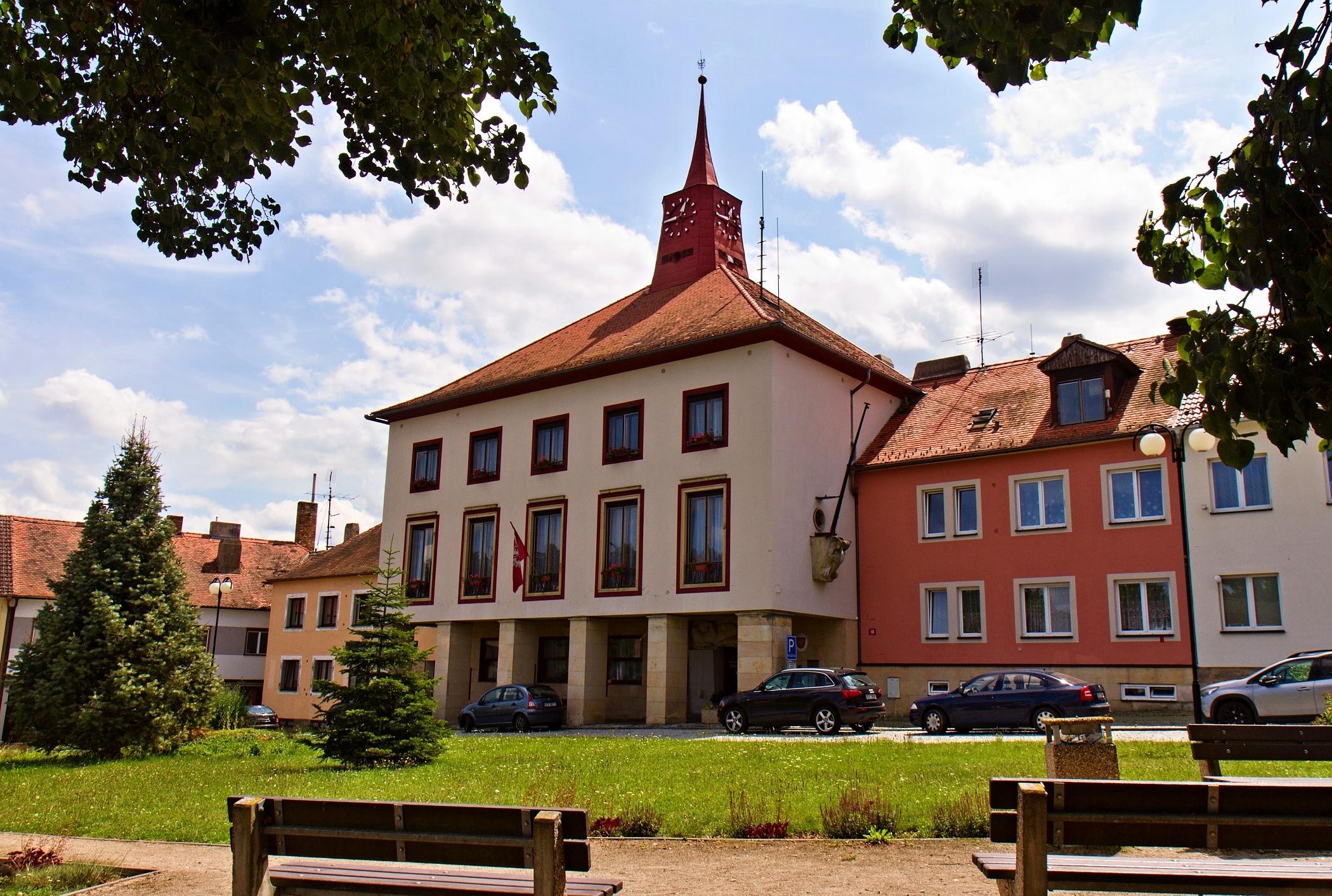 Mirotice - městský úřad foto 6