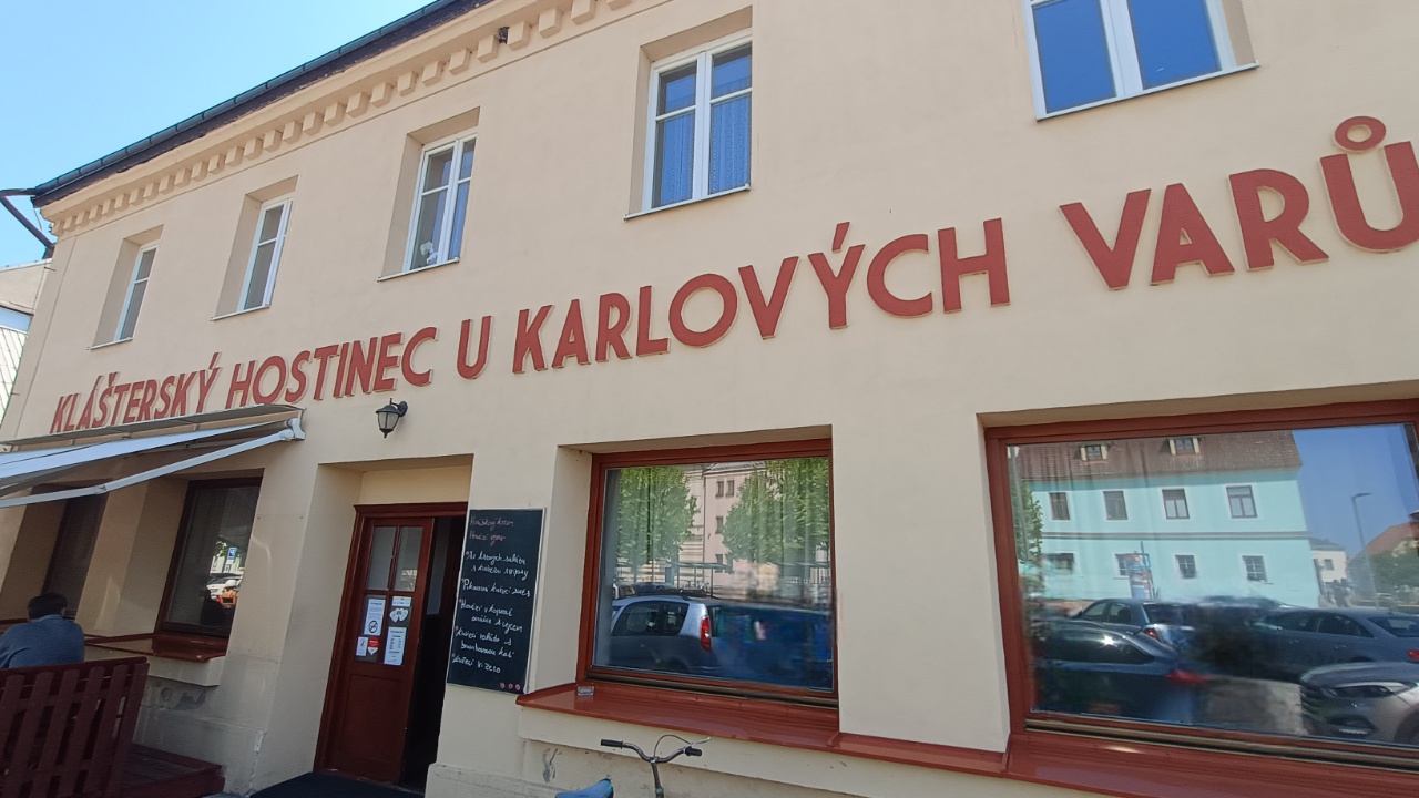 Klášterský hostinec U Karlových Varů foto 6