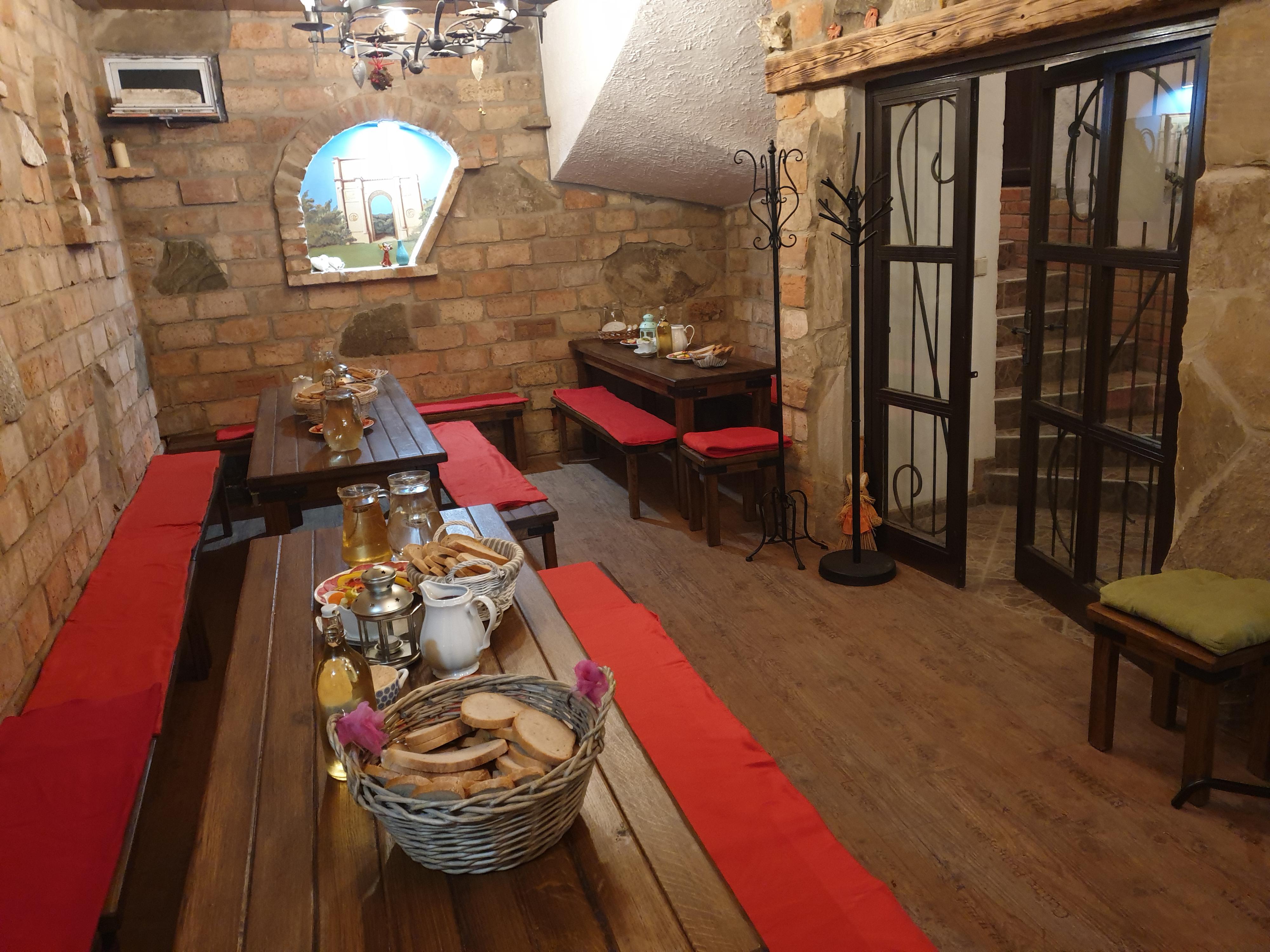 Vinný sklípek U synagogy