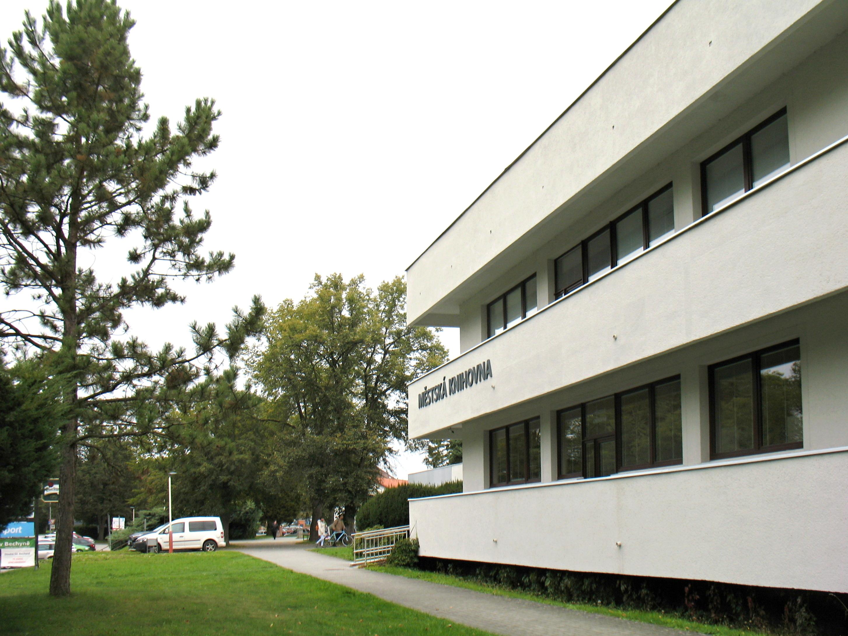 Městská knihovna Bechyně foto 2