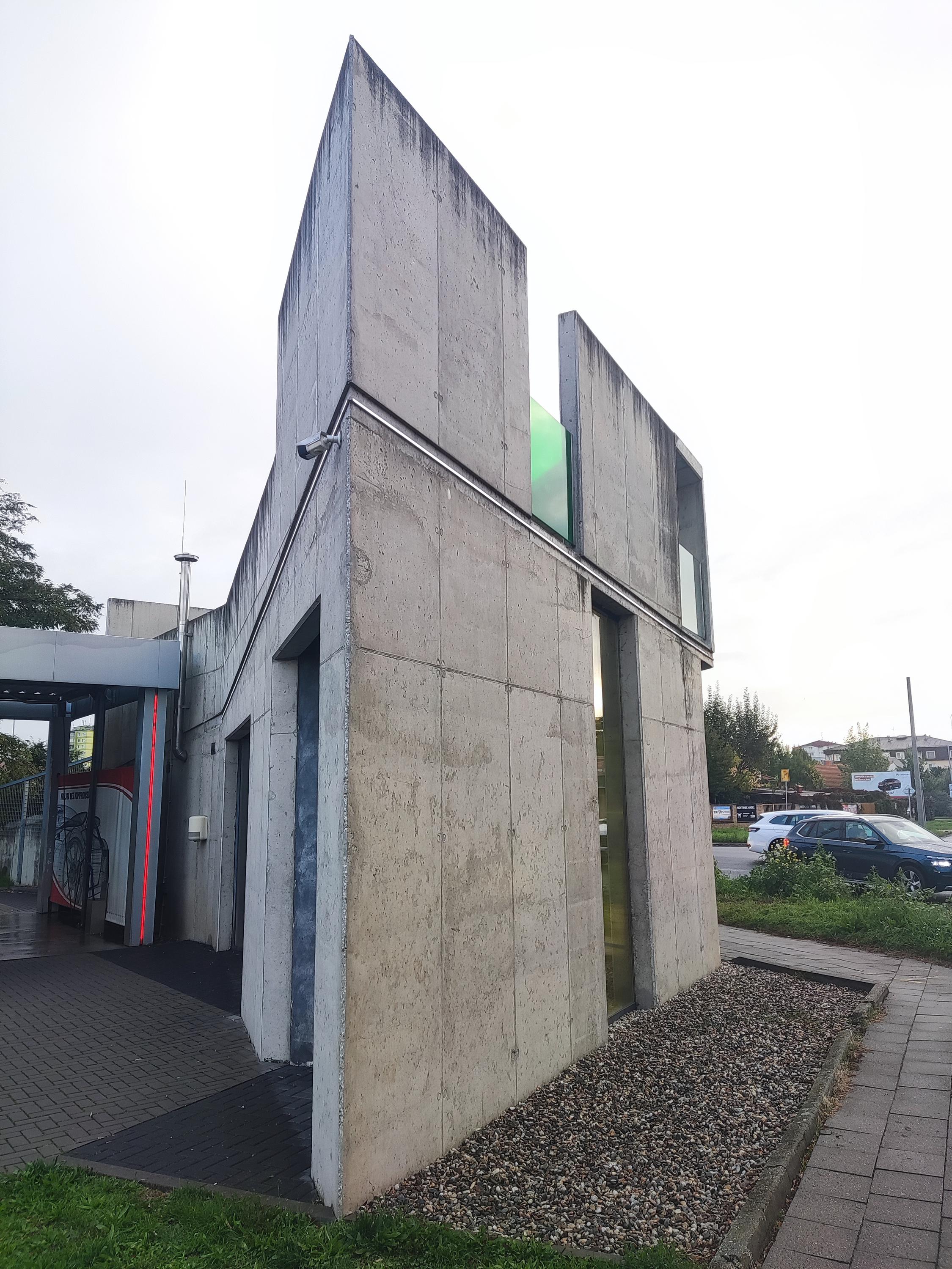 Bezkontaktní myčka Olomouc foto 4