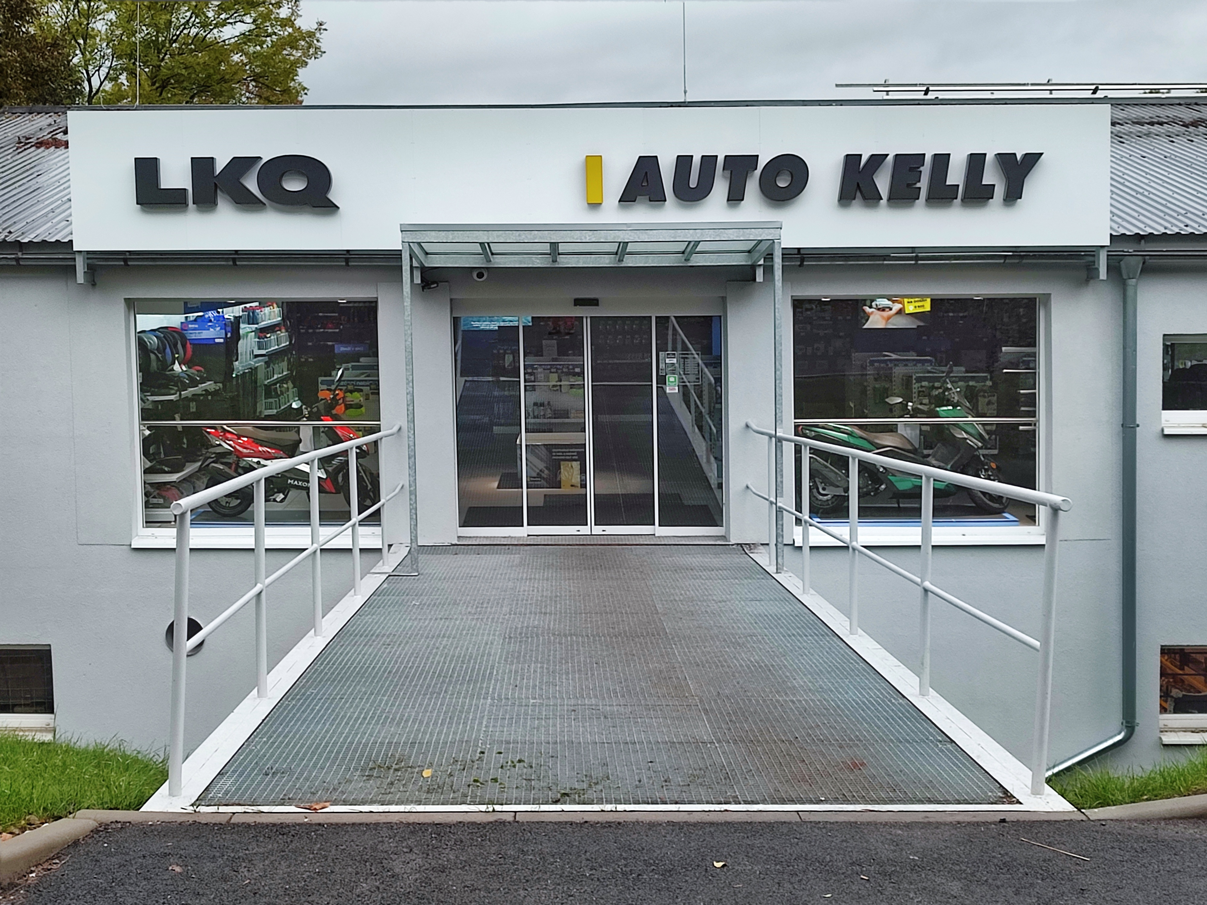 AUTO KELLY foto 2