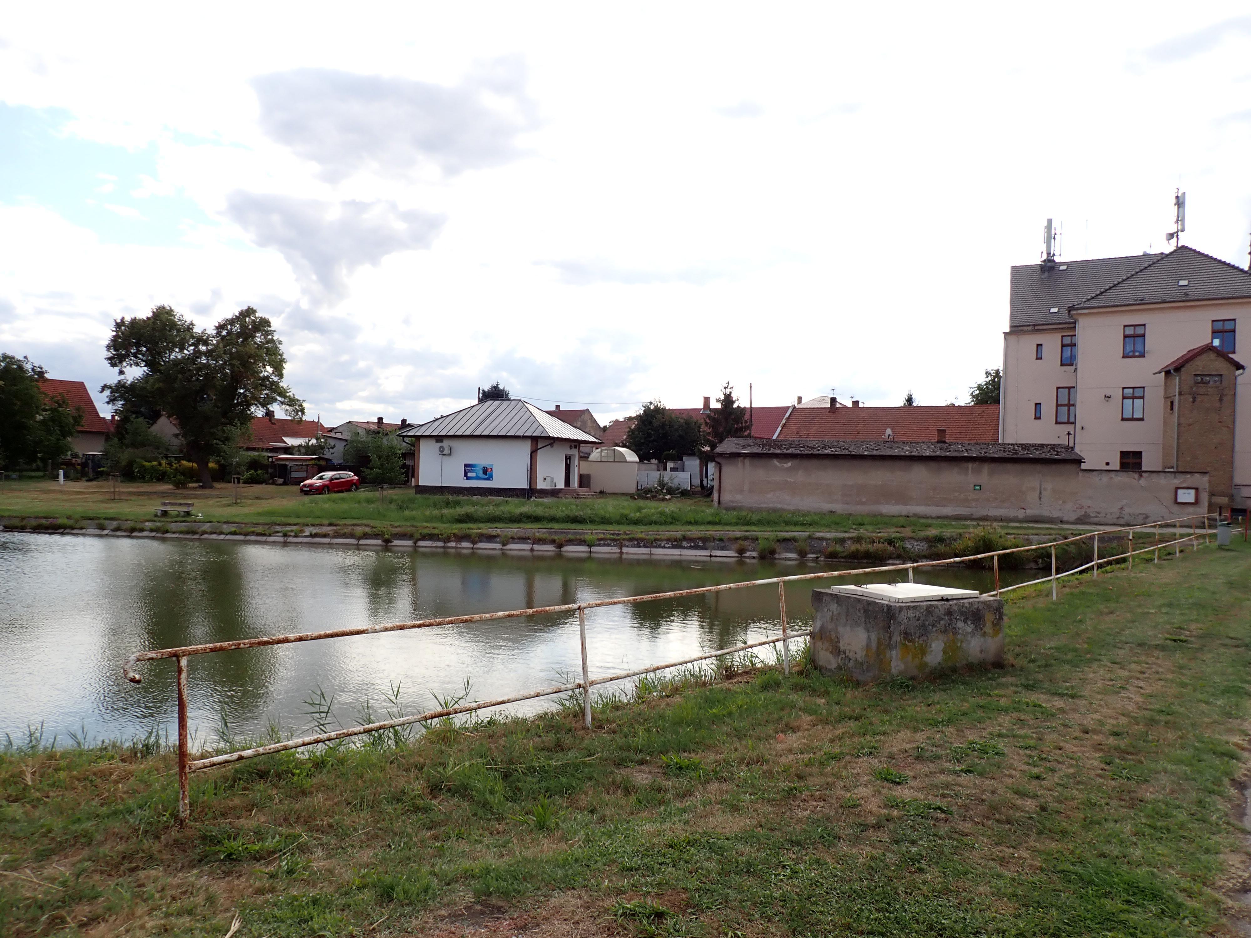 Křinec - úřad městyse foto 5
