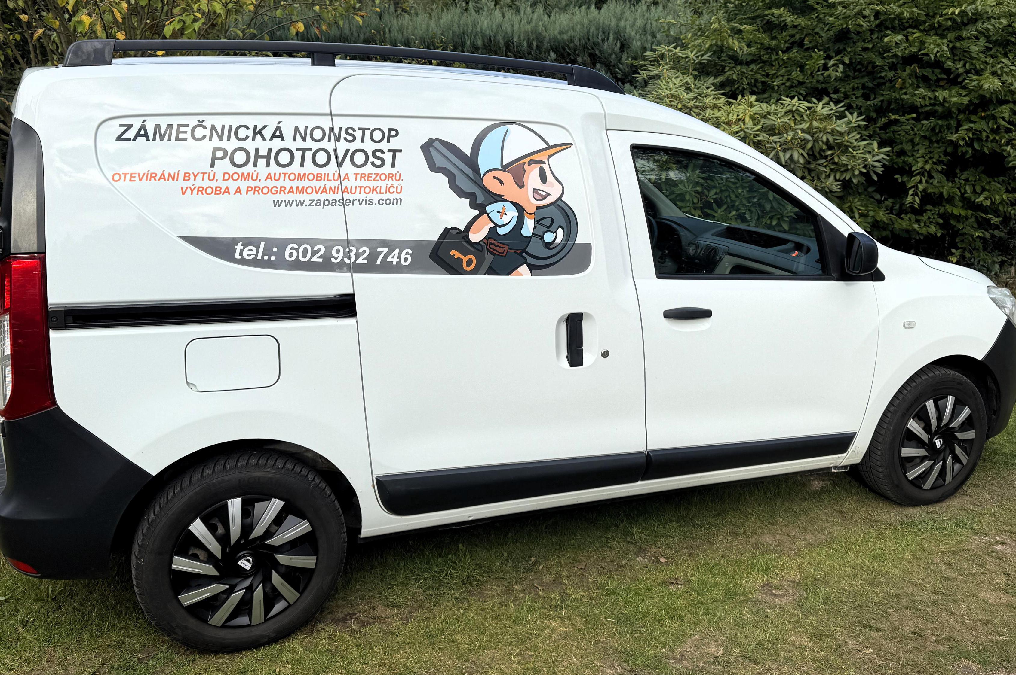 Zámečnická pohotovost a Autoklíče KV KRAJ - Patrik Baroch