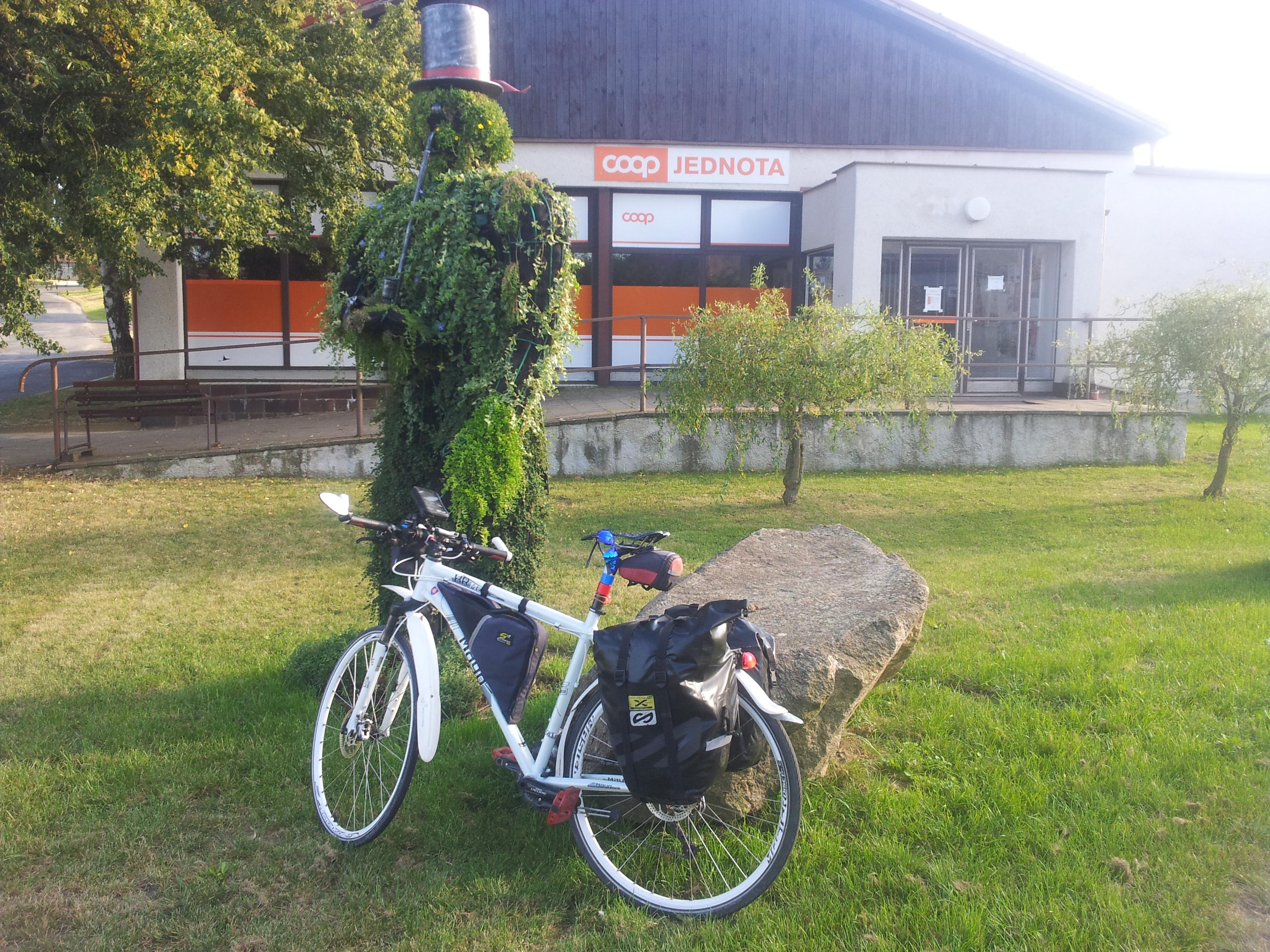 JEDNOTA, spotřební družstvo, Moravský Krumlov – COOP