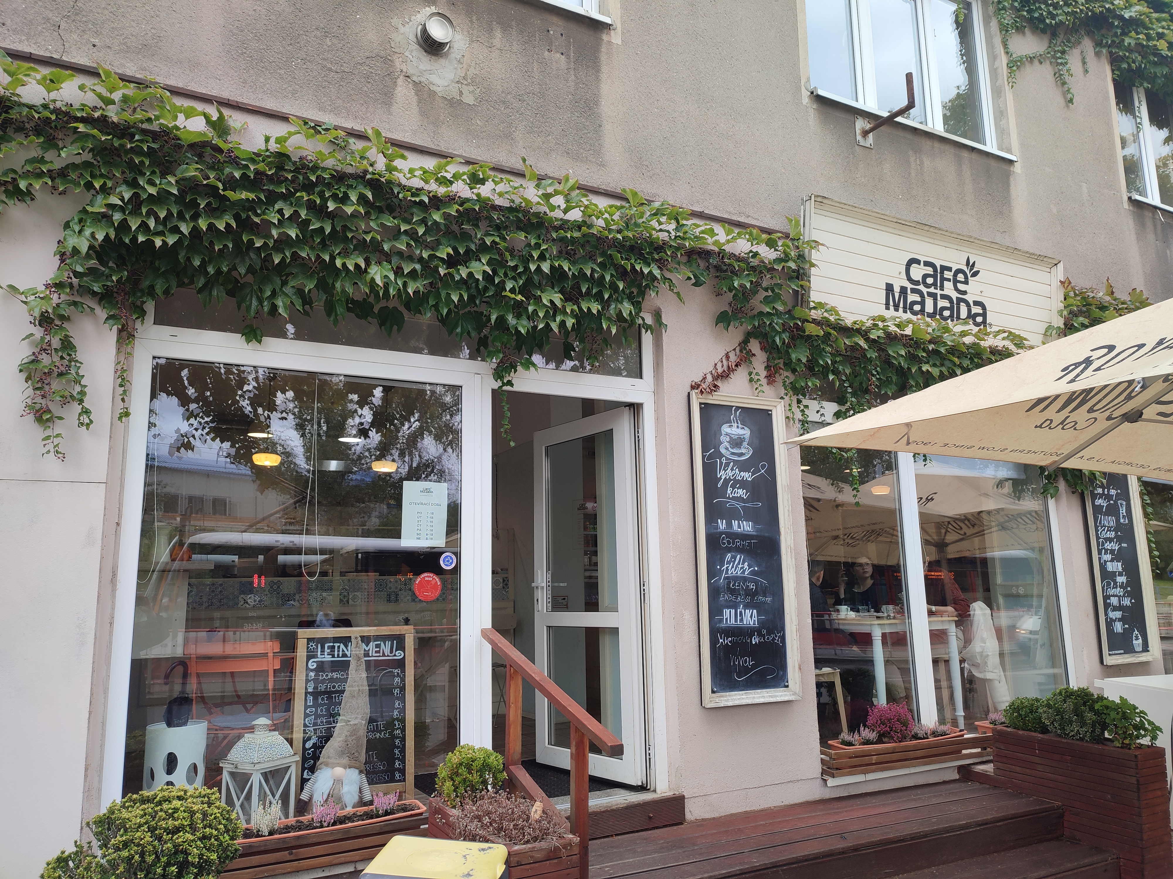 Cafe Majada foto 2