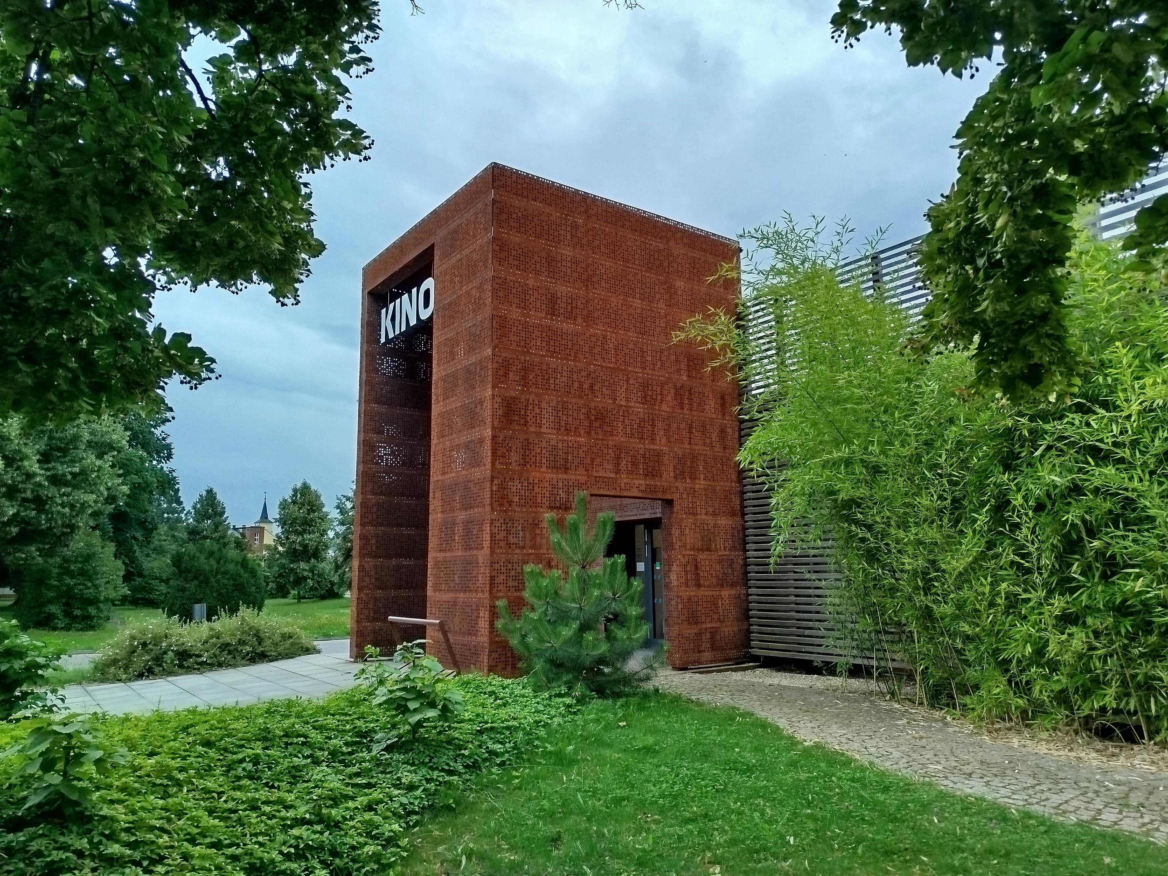 Kino Lomnice nad Popelkou foto 4