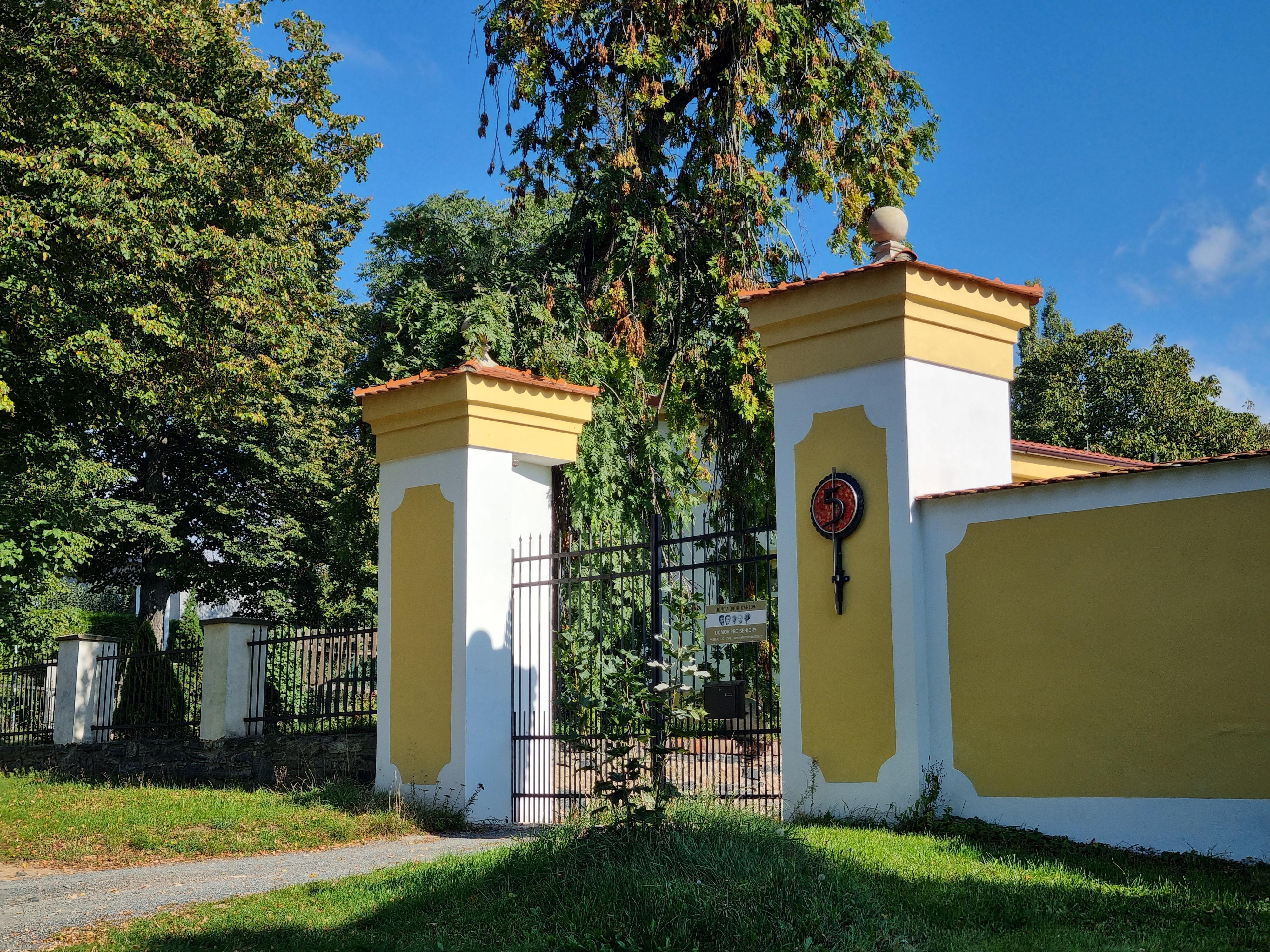 Domov pro seniory - Dvůr Karlov foto 5