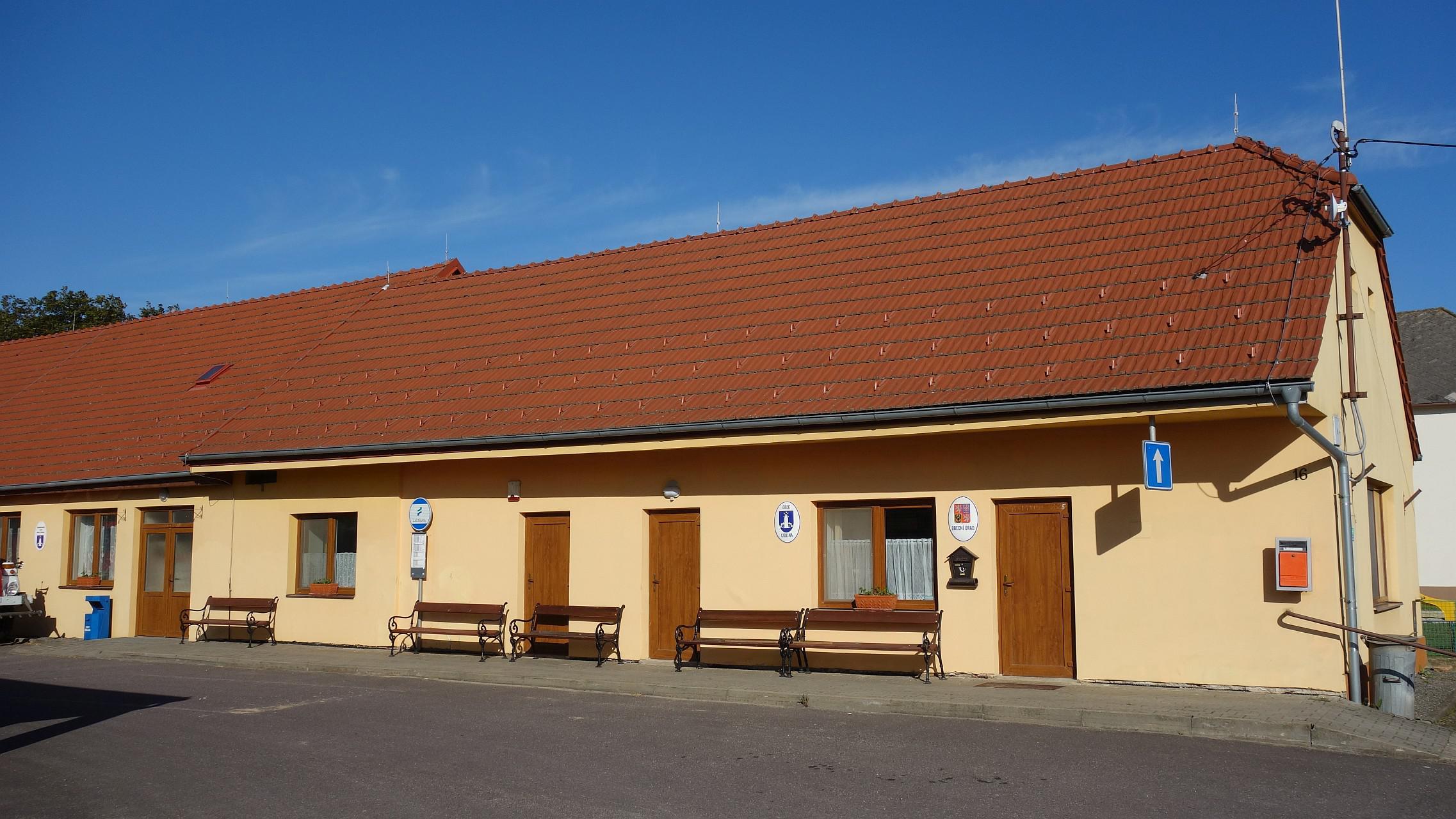Cidlina - obecní úřad foto 3