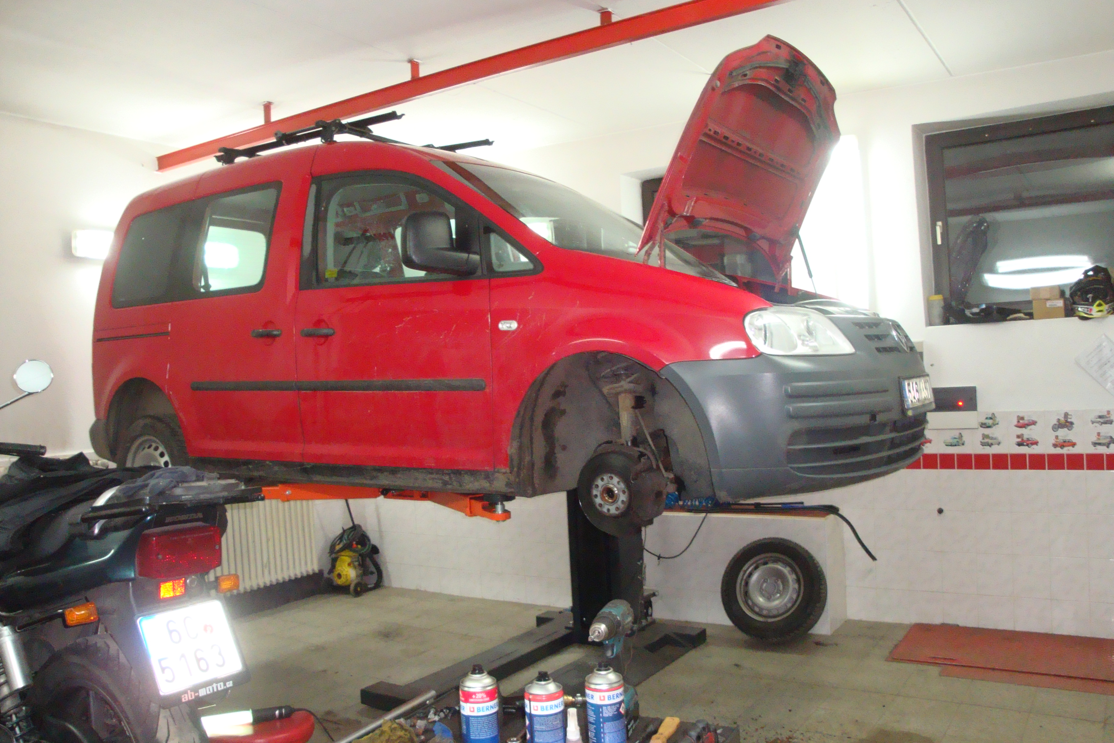 Autoservis - motoservis,  pneuservis - Martin Levák foto 3