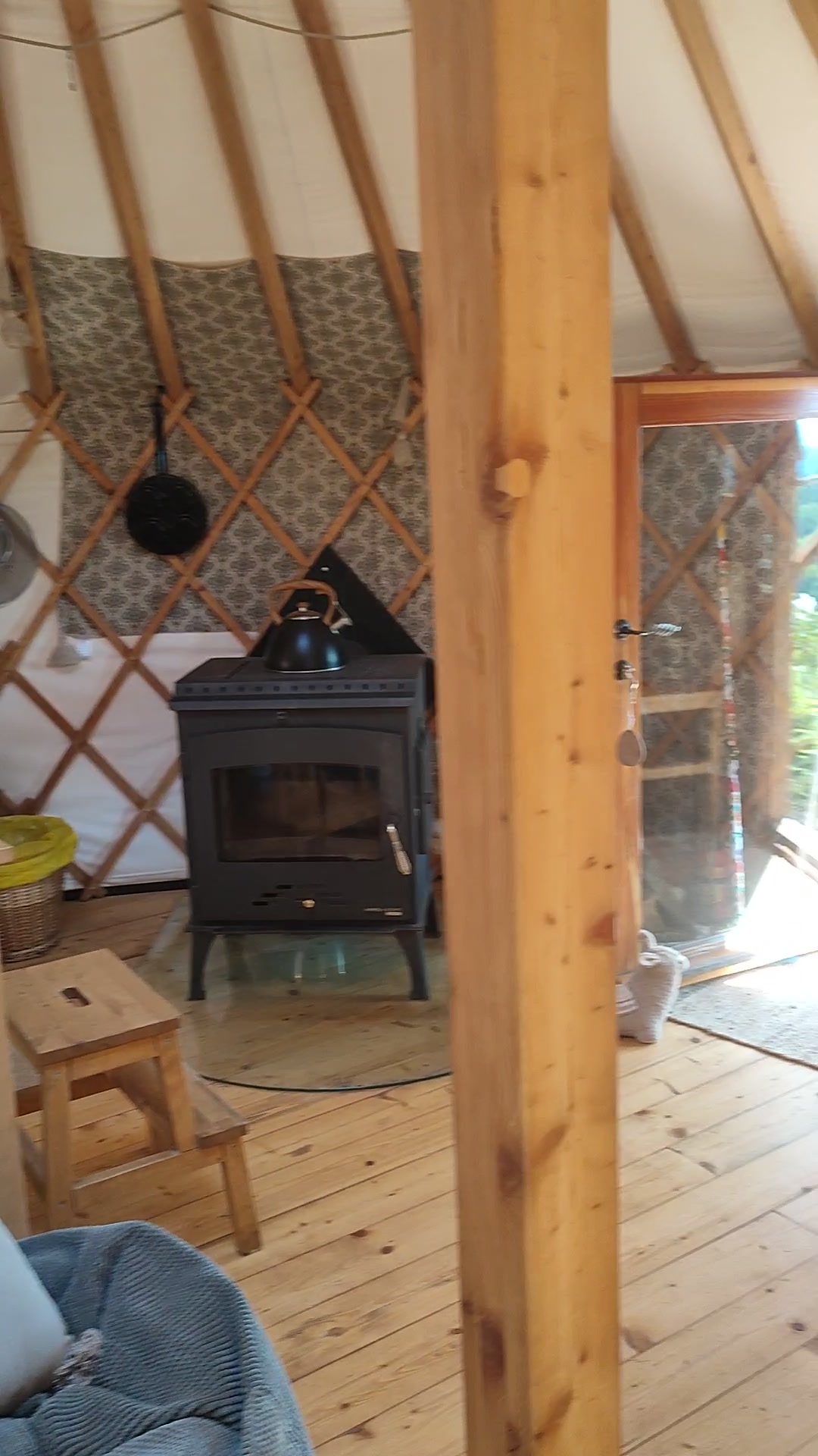Glamping Čihadlo foto 2 (náhled videa)