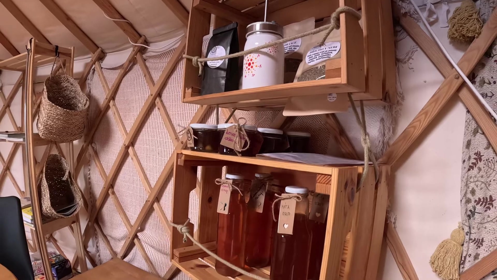 Glamping Čihadlo foto 2 (náhled videa)