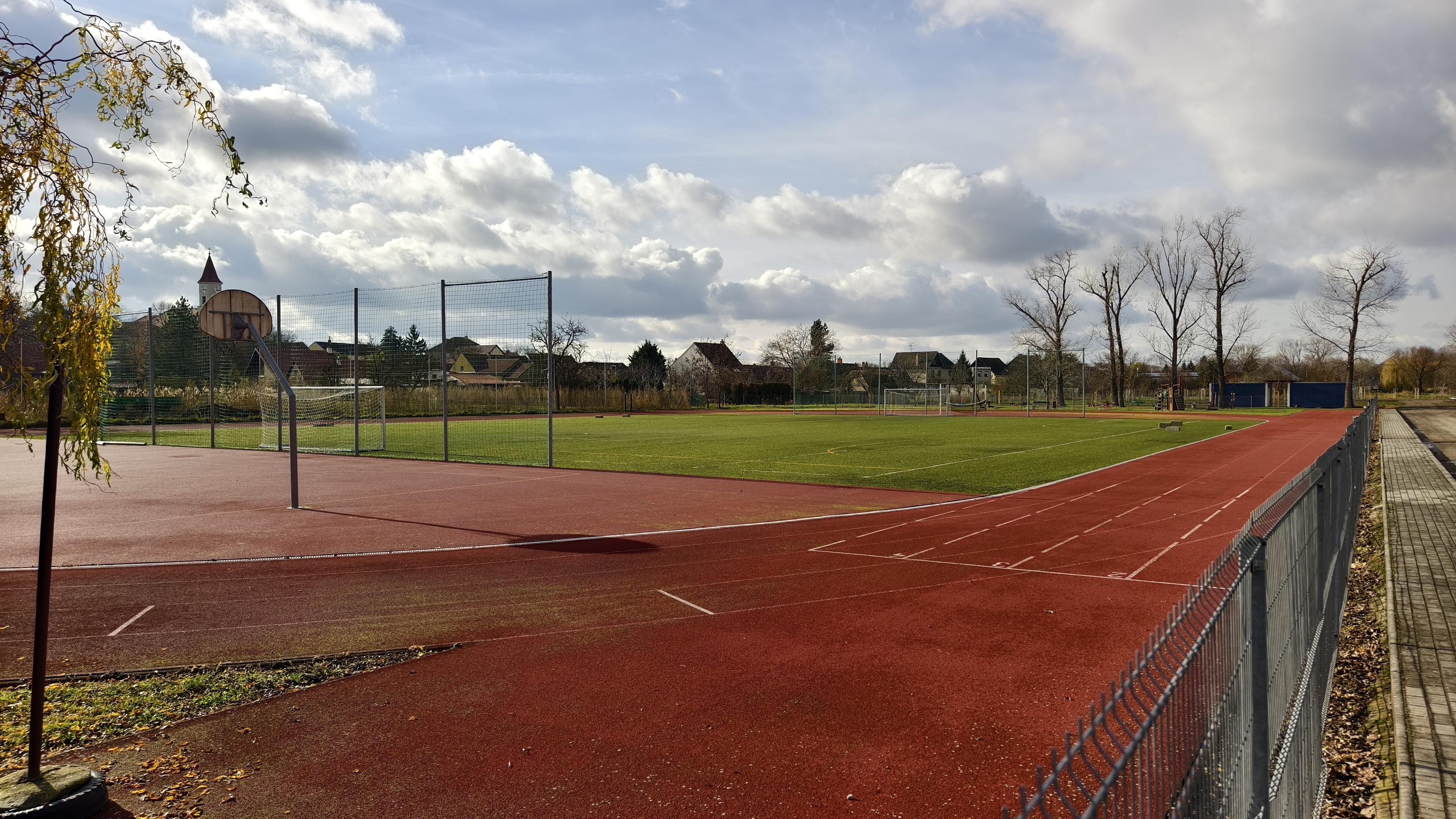 Fotbalové hřiště Troskotovice