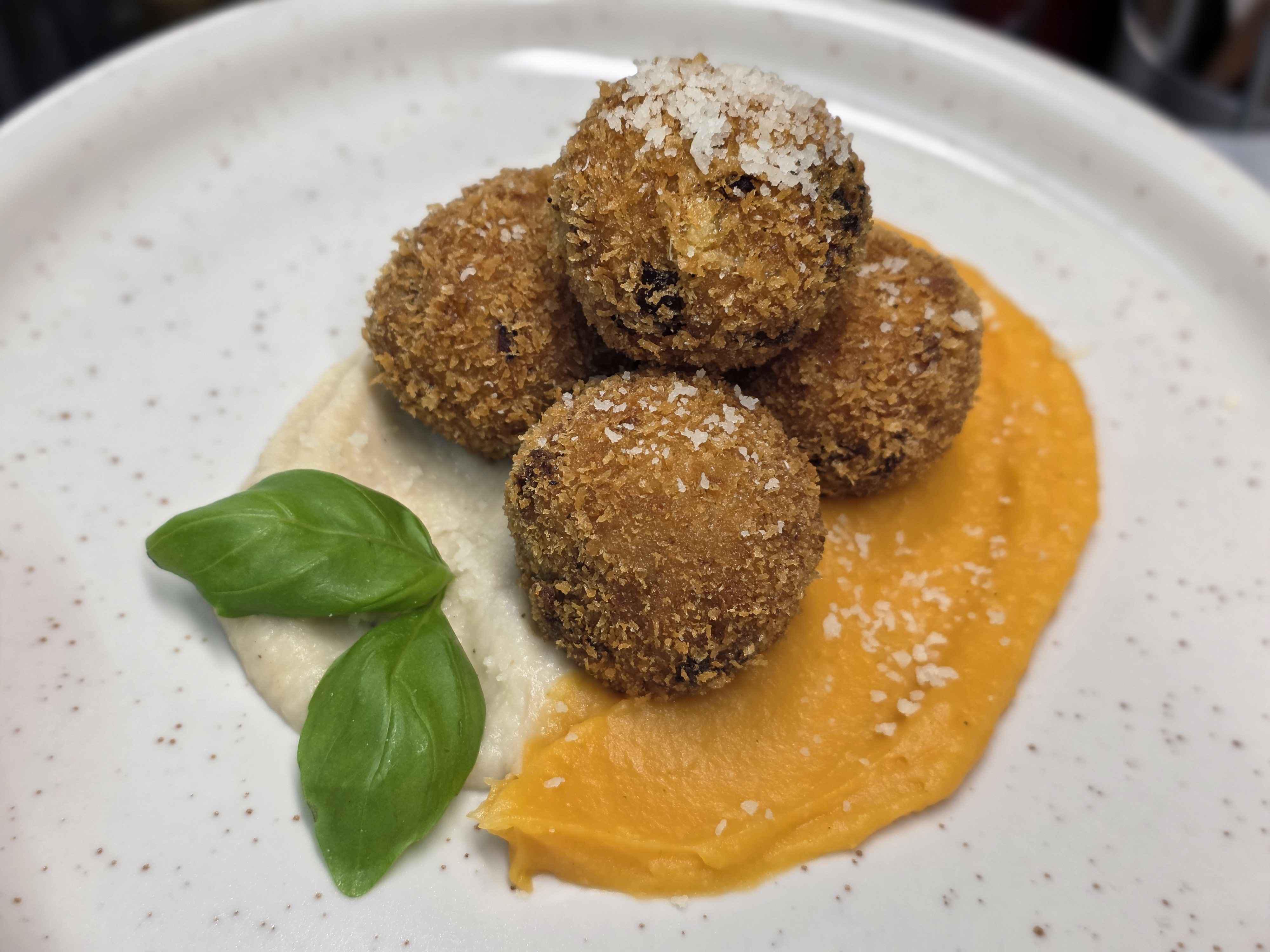 FRYENDS & pivovar Netopýrka foto 4