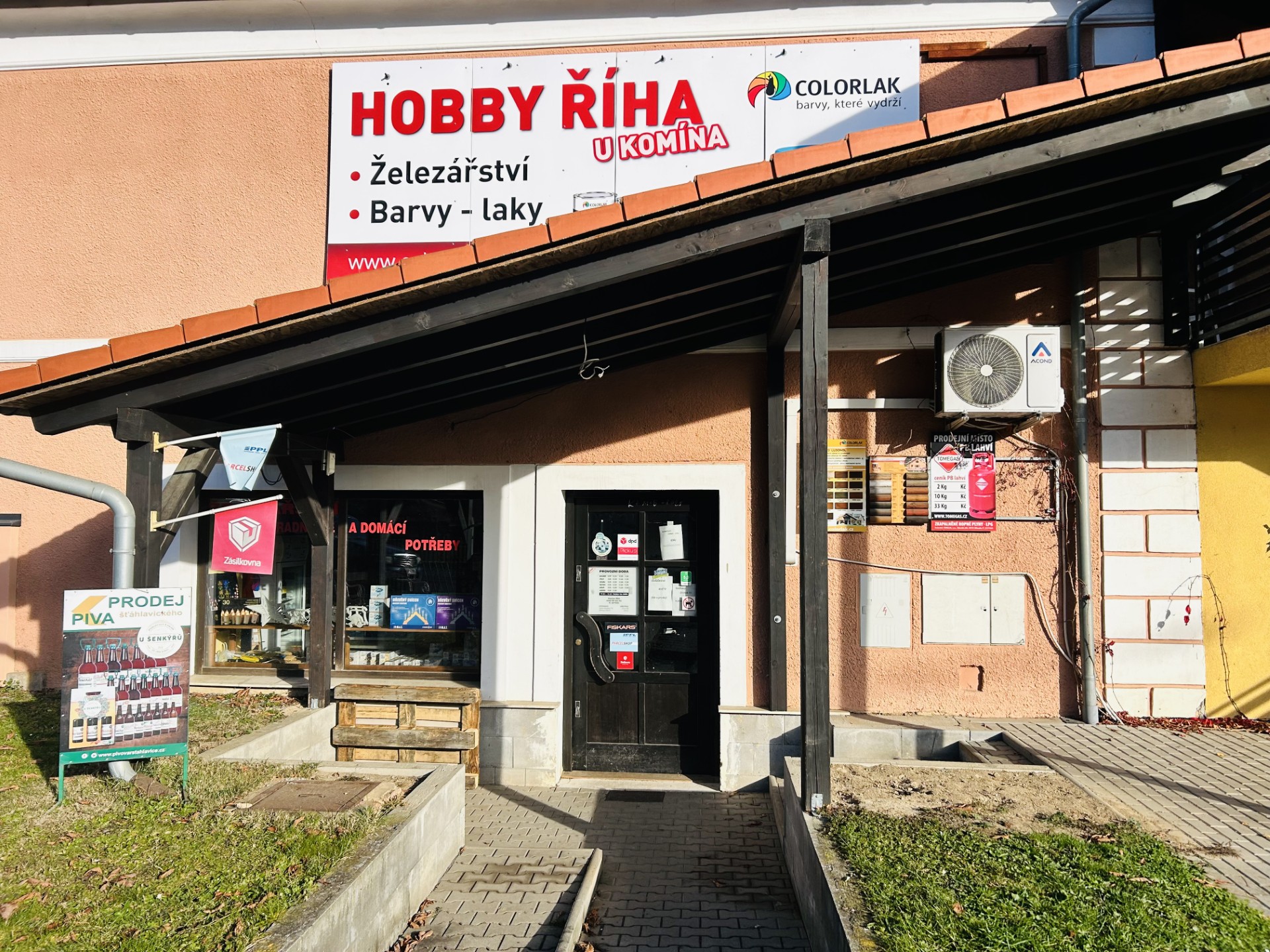 Železářství u komína