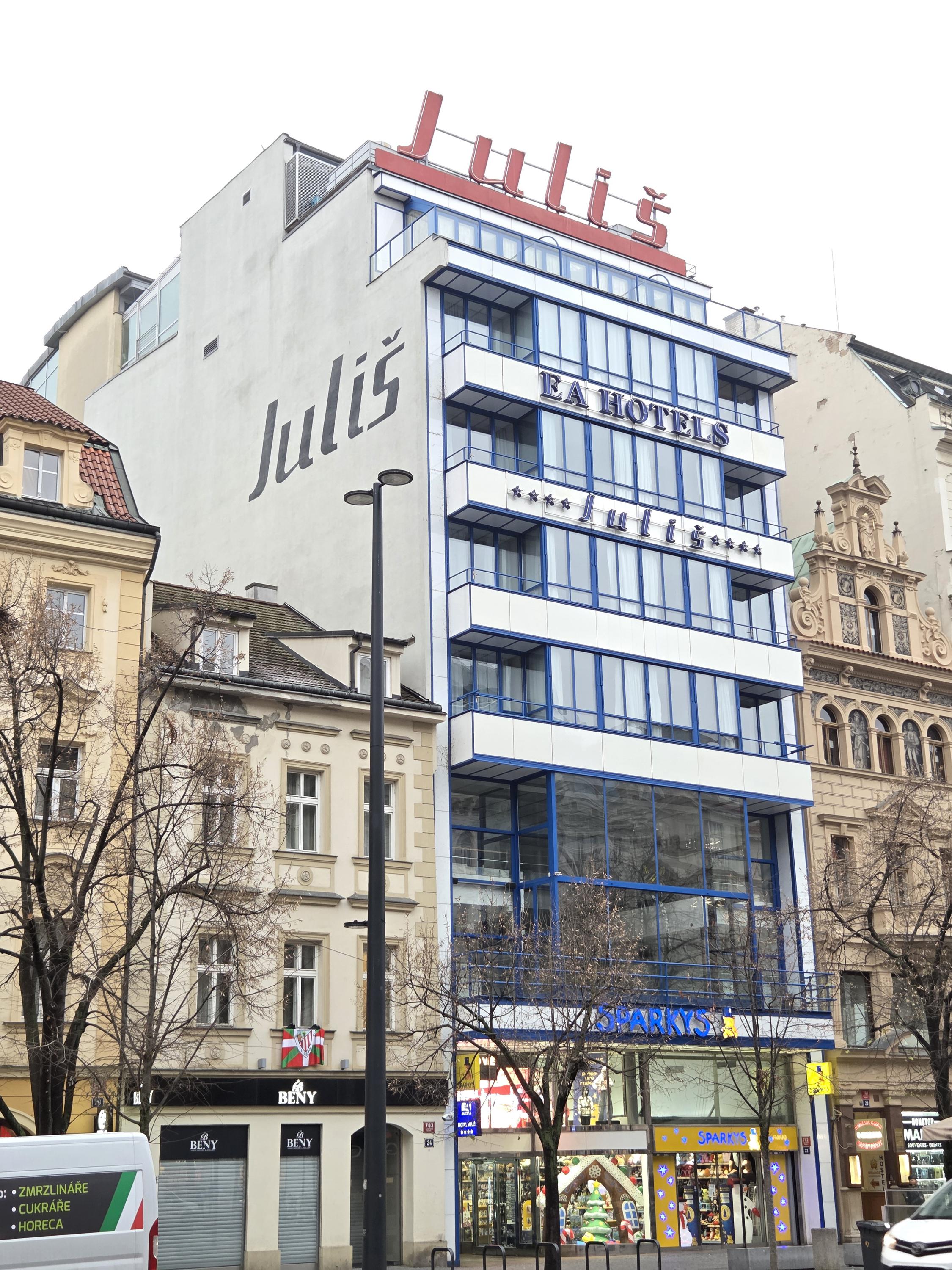 EA Hotel Juliš foto 4