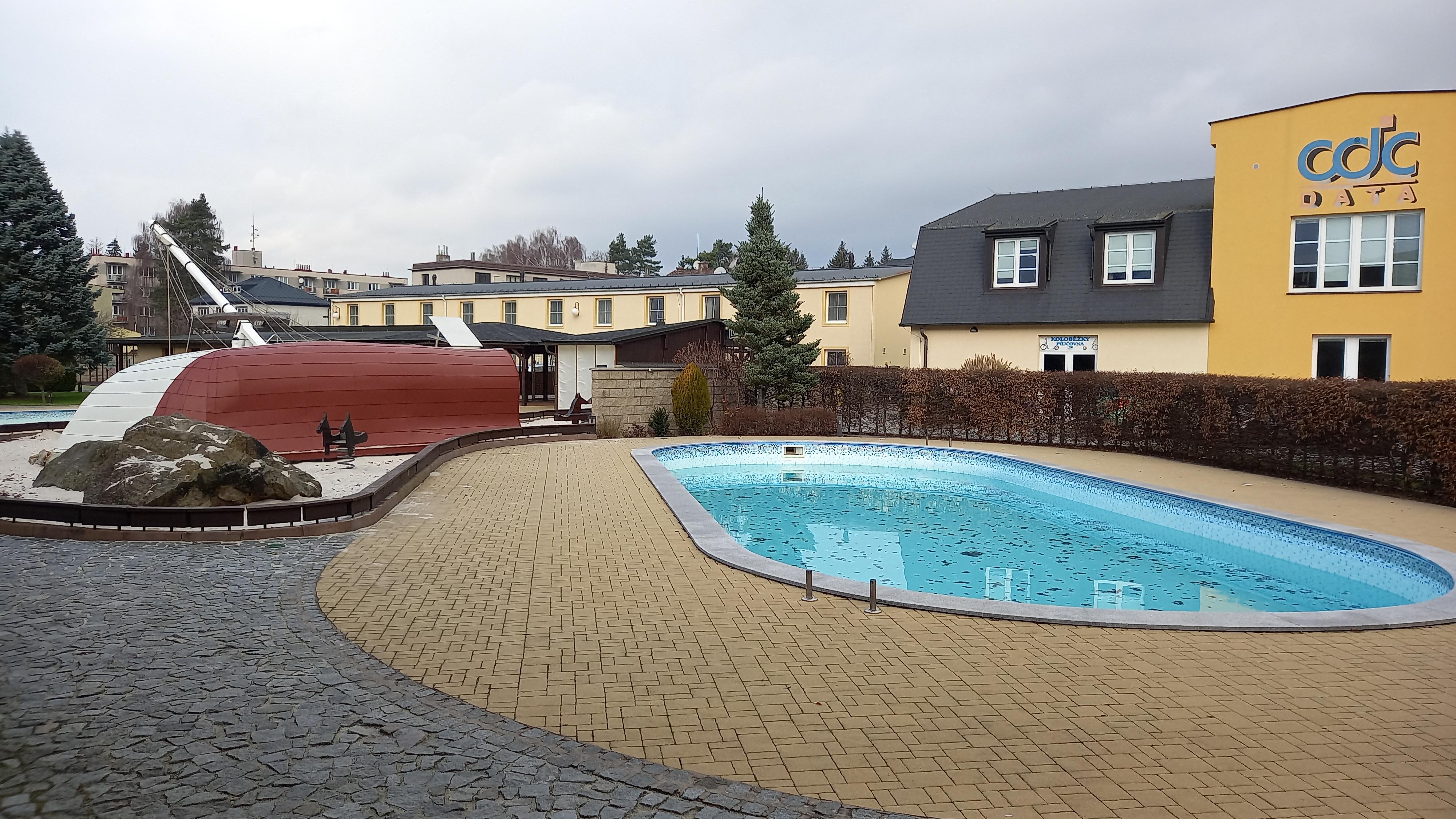 Restaurace Hotel Za Vodou foto 6