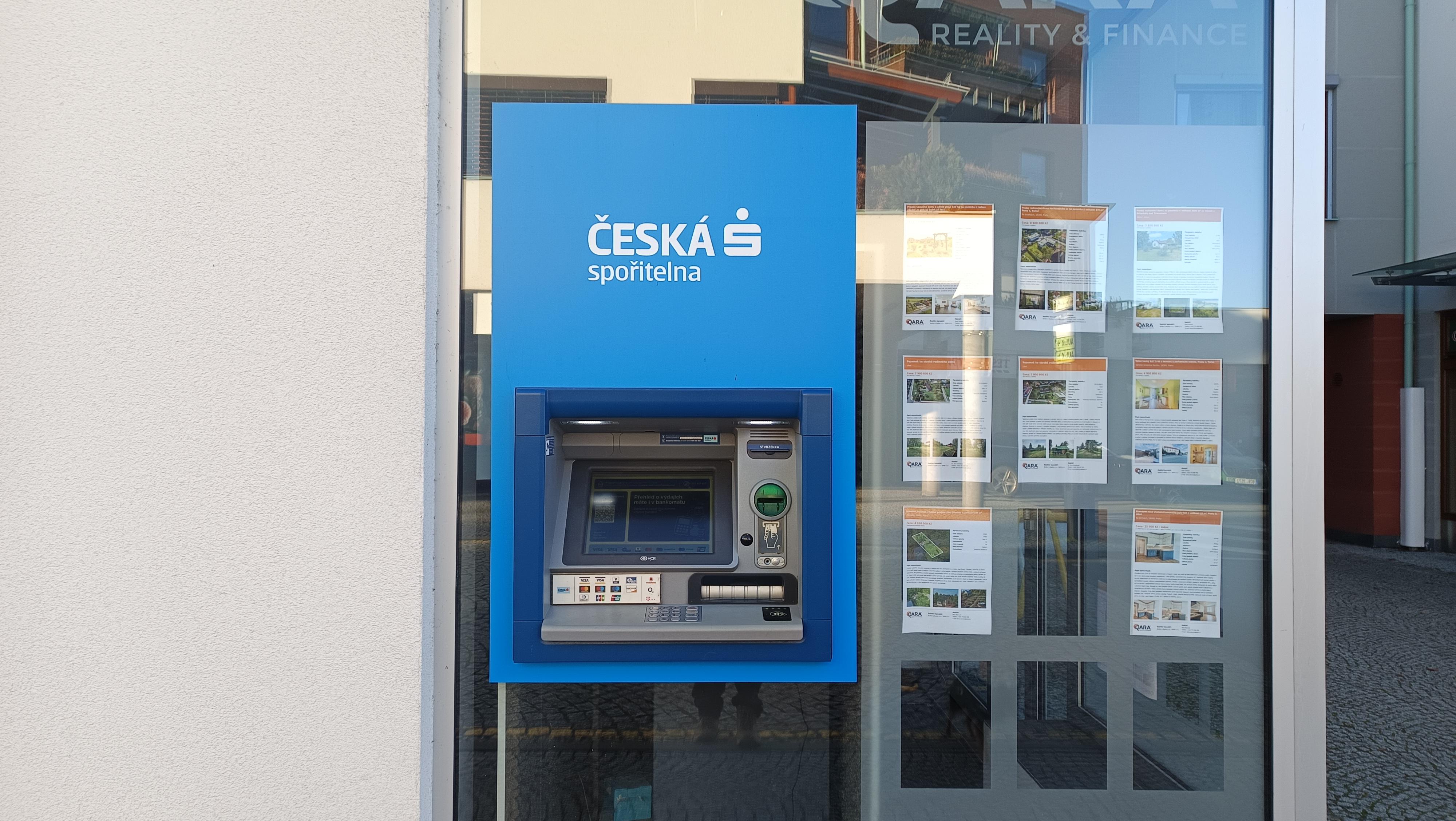 Bankomat České spořitelny foto 1