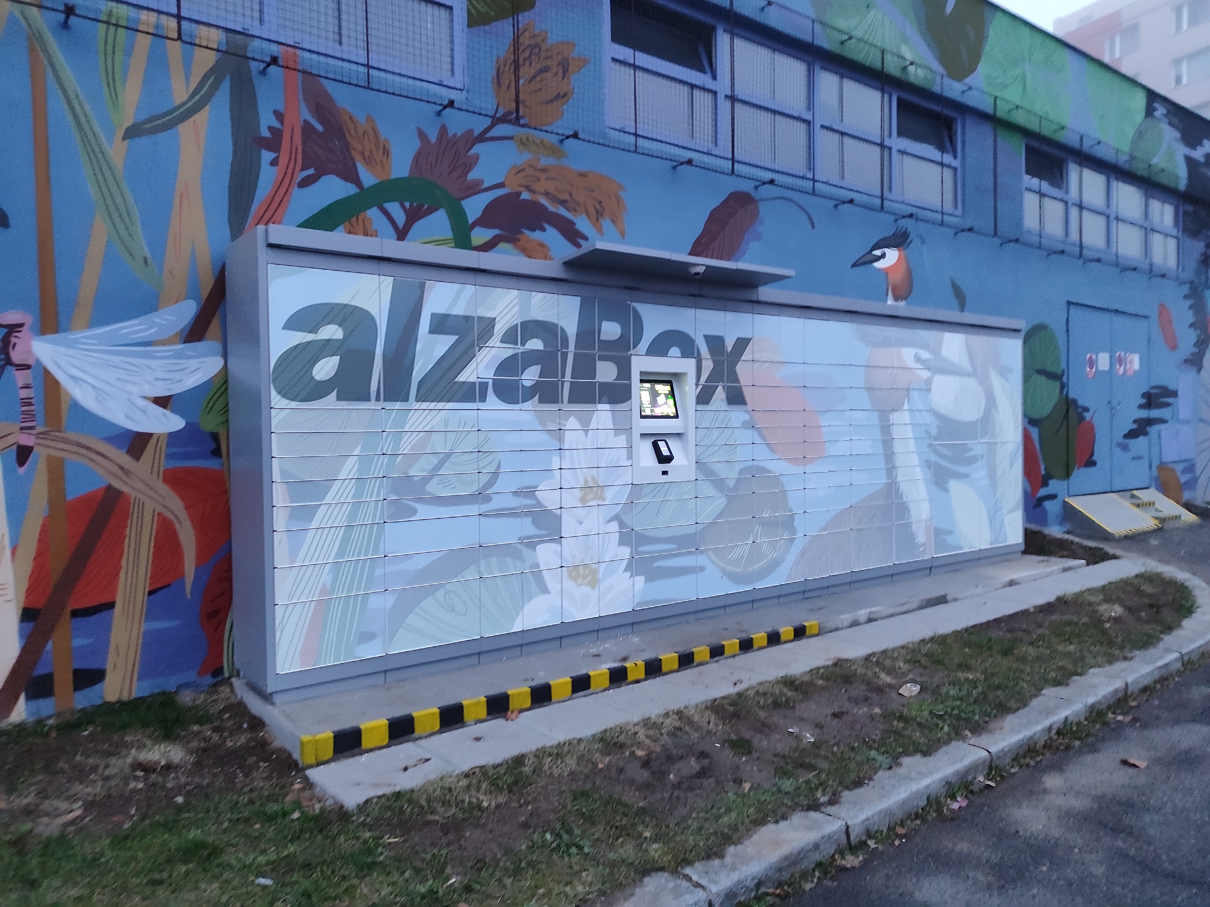 AlzaBox