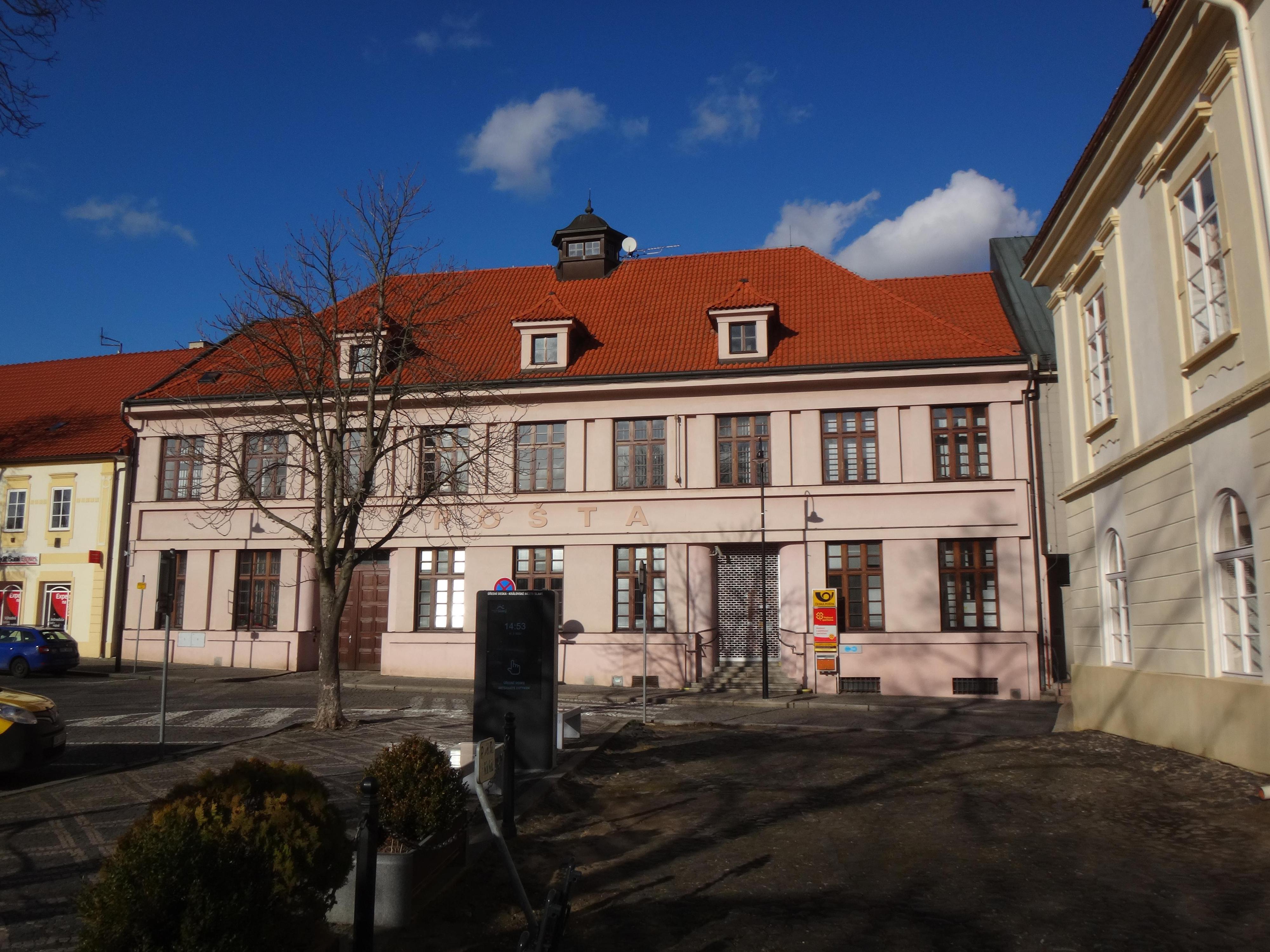 Pošta Slaný 1 foto 3