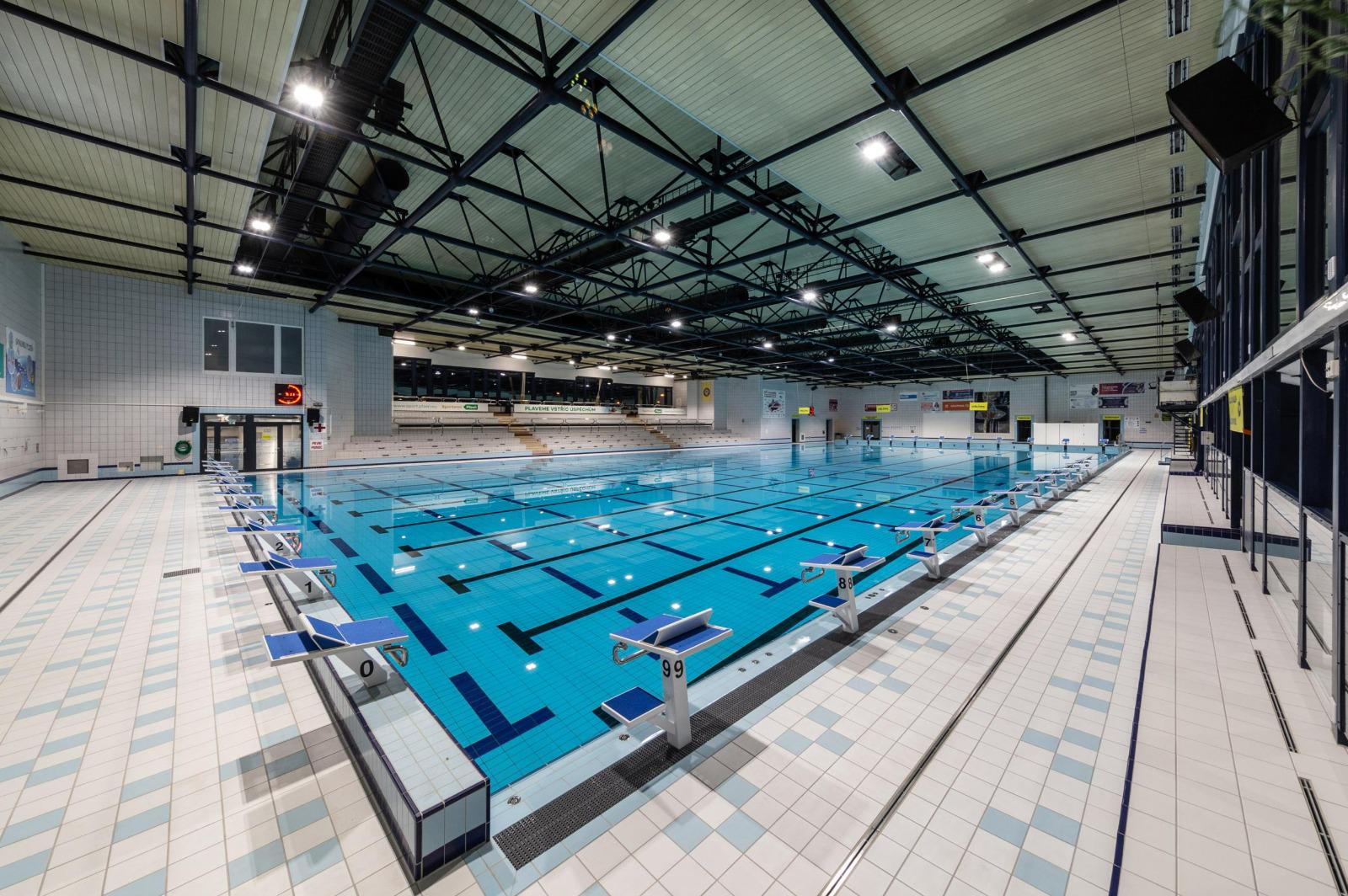 Plavecký bazén Slovany